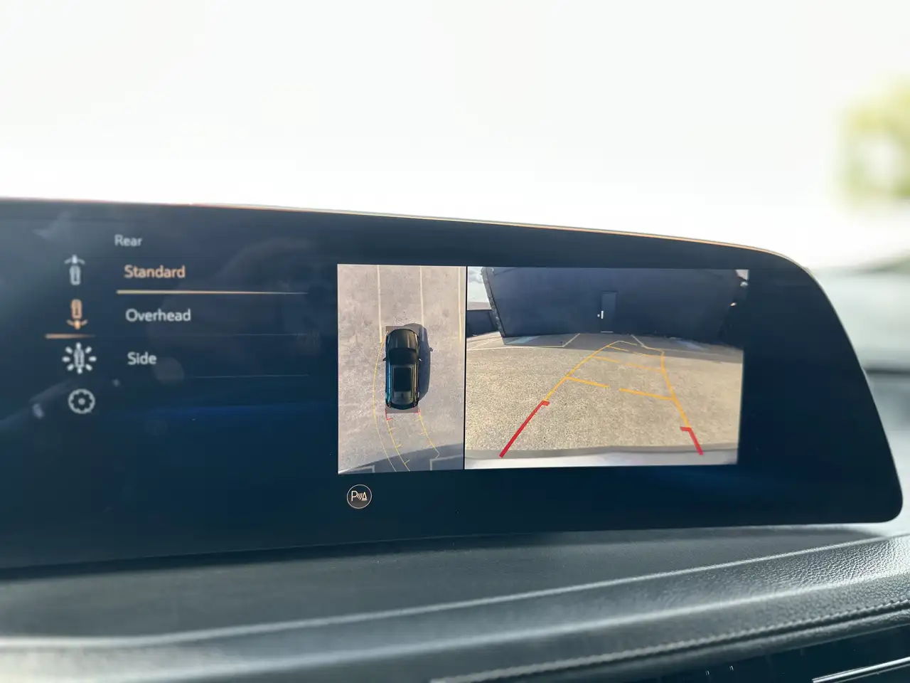 Cadillac XT4 снимка Cadillac XT4