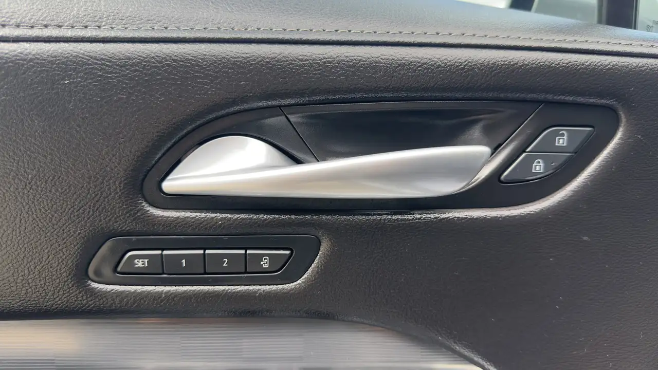 Cadillac XT4 снимка Cadillac XT4
