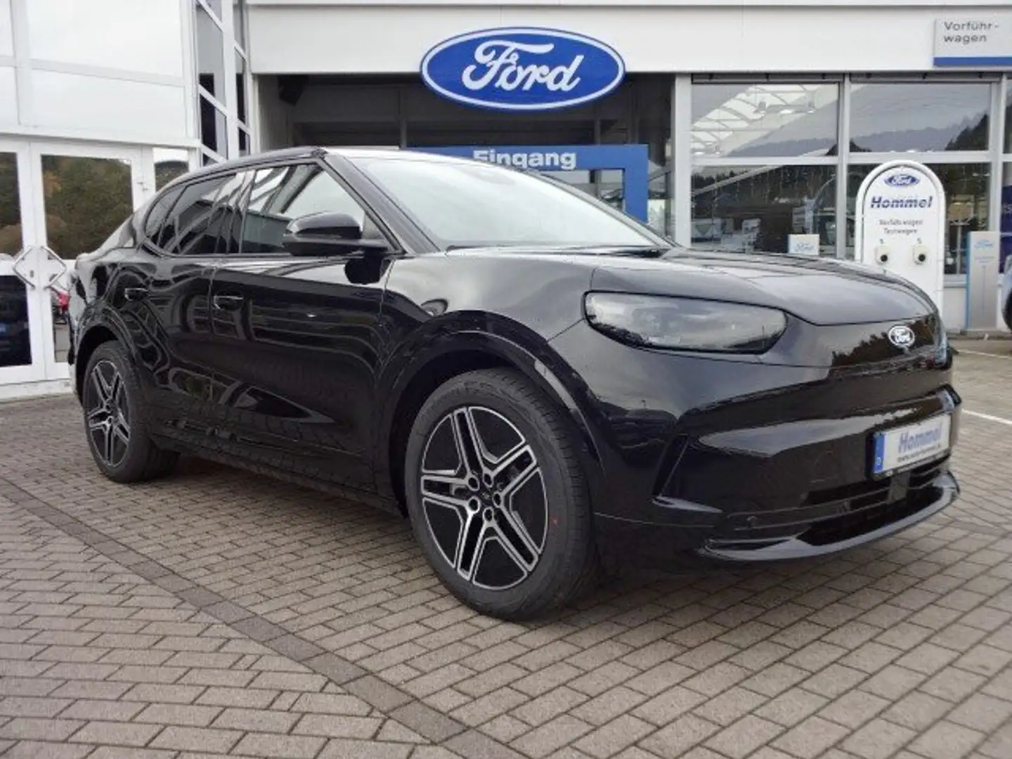 Ford Capri Premium Extended Range RWD 77kWh AHK+WÄRMEPUMPE Černá - 1