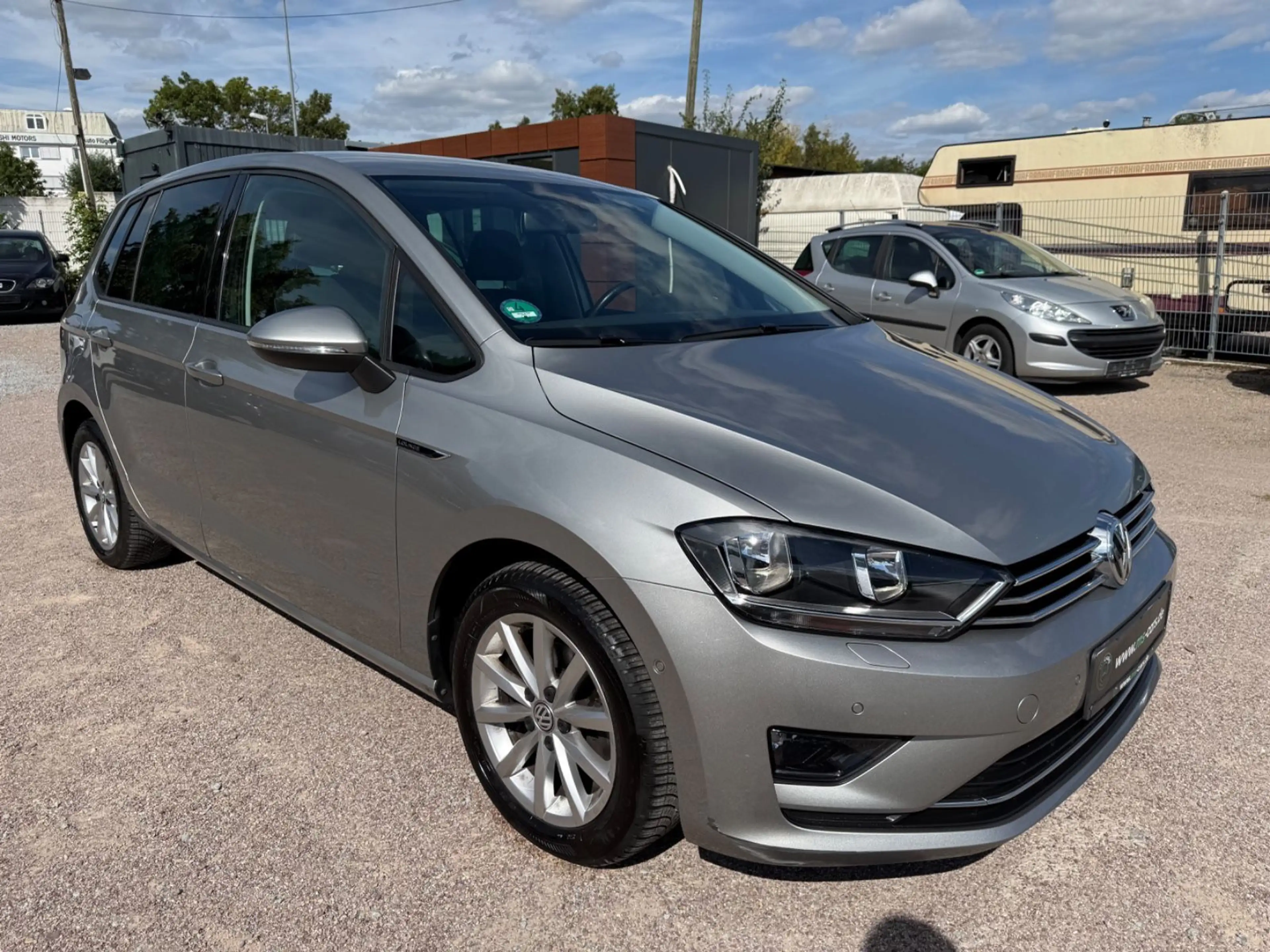 Volkswagen Golf Sportsvan 1.2 TSI 110 PS Lounge 1. Hand — photo 7