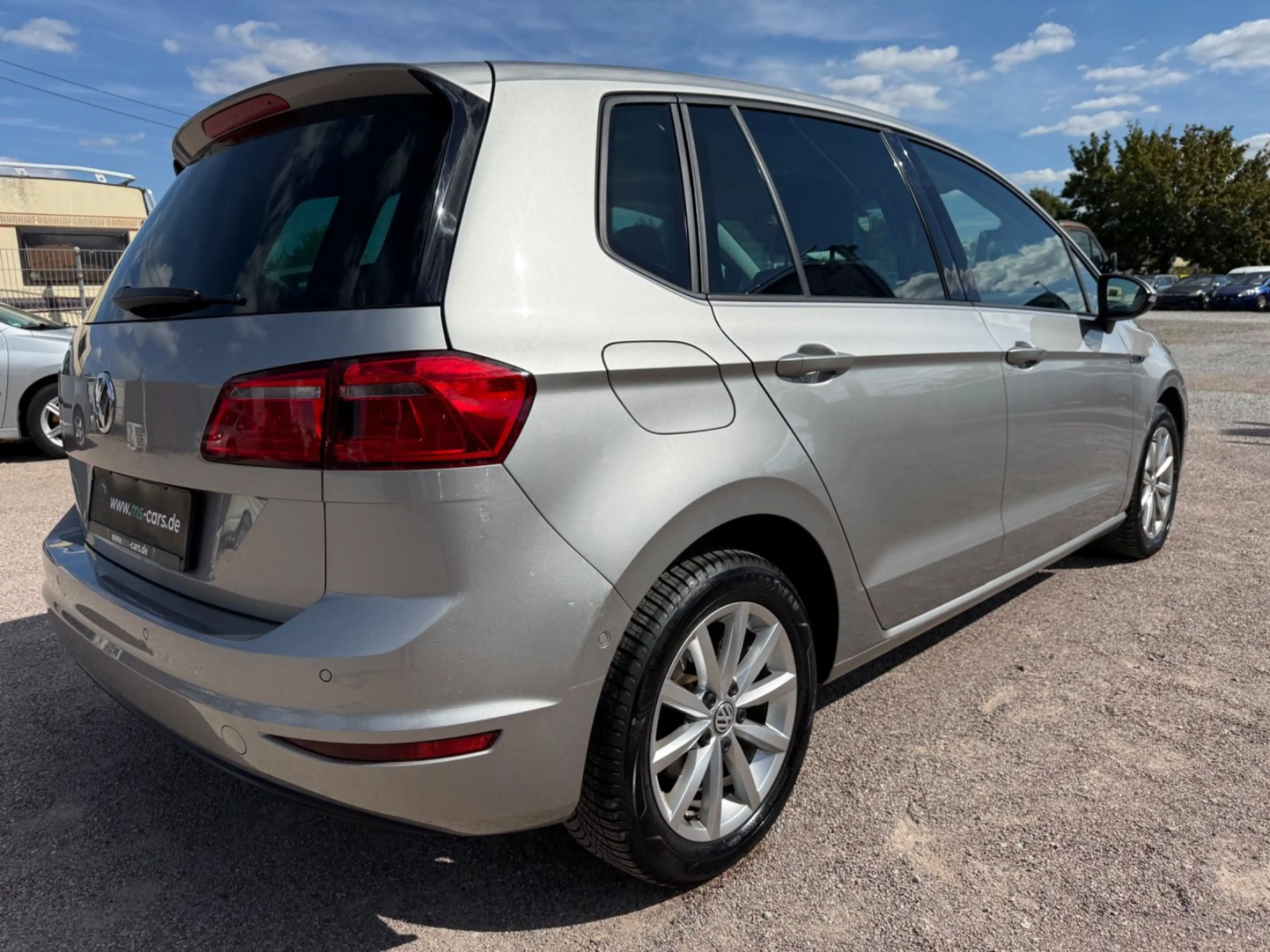 Volkswagen Golf Sportsvan 1.2 TSI 110 PS Lounge 1. Hand — photo 5