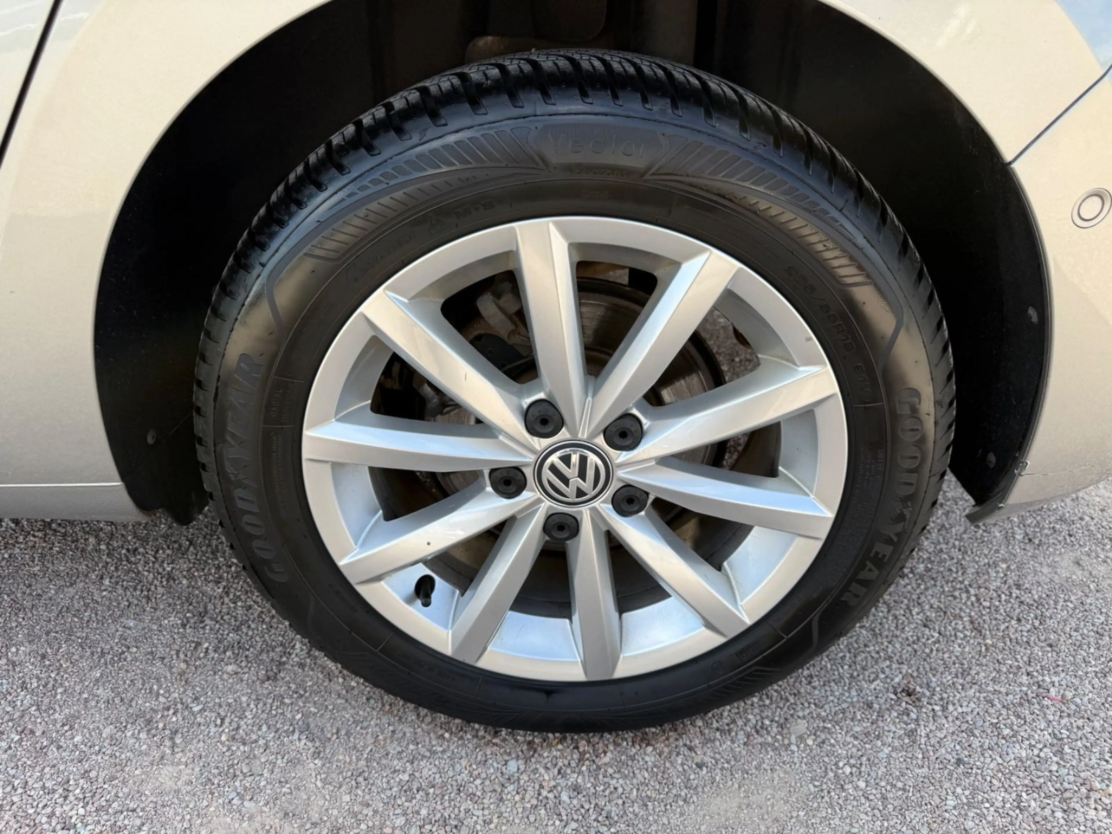 Volkswagen Golf Sportsvan 1.2 TSI 110 PS Lounge 1. Hand — photo 10