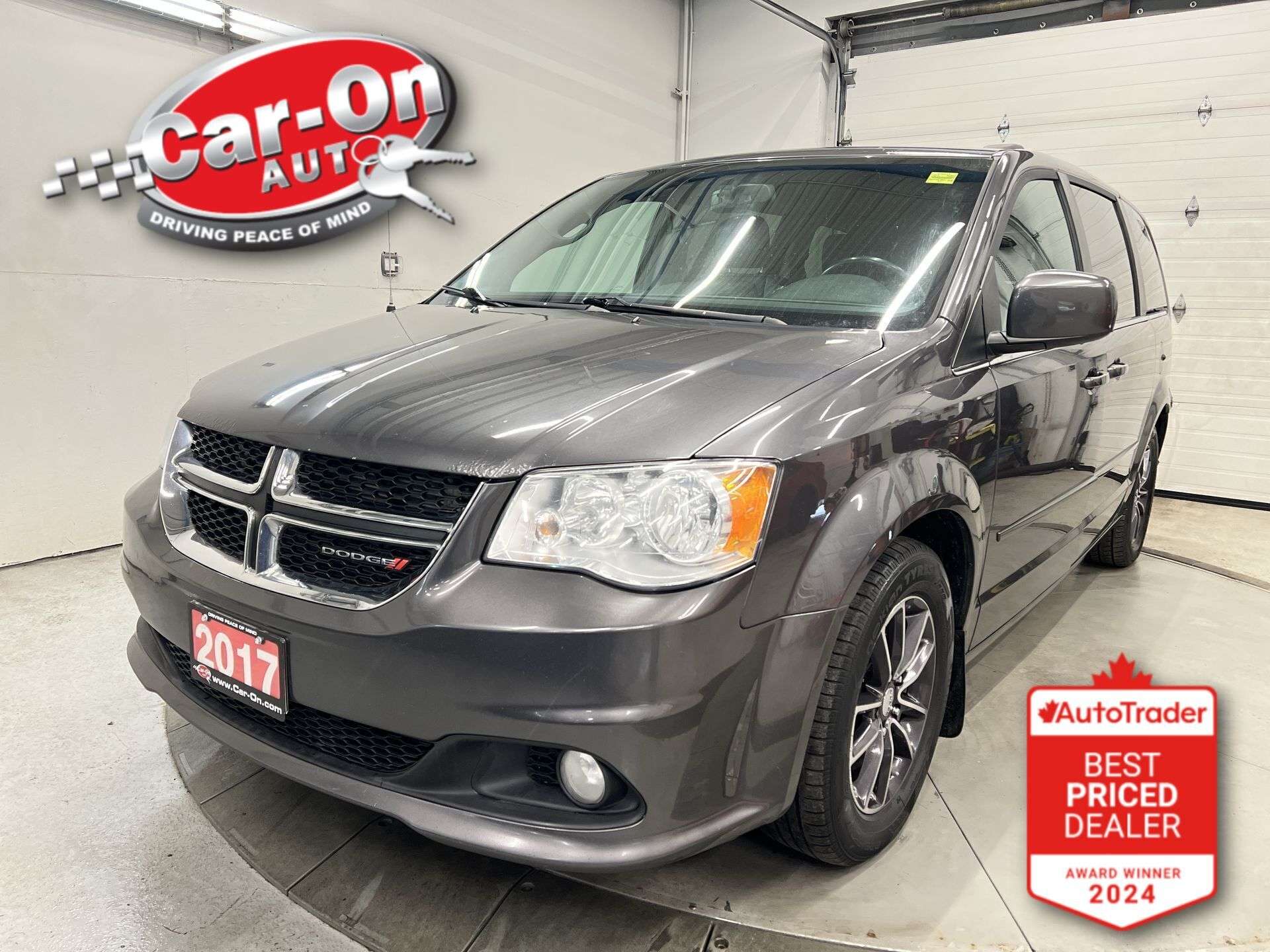 Gray 2017 Dodge Grand Caravan Minivan Front-Wheel Drive Automatic