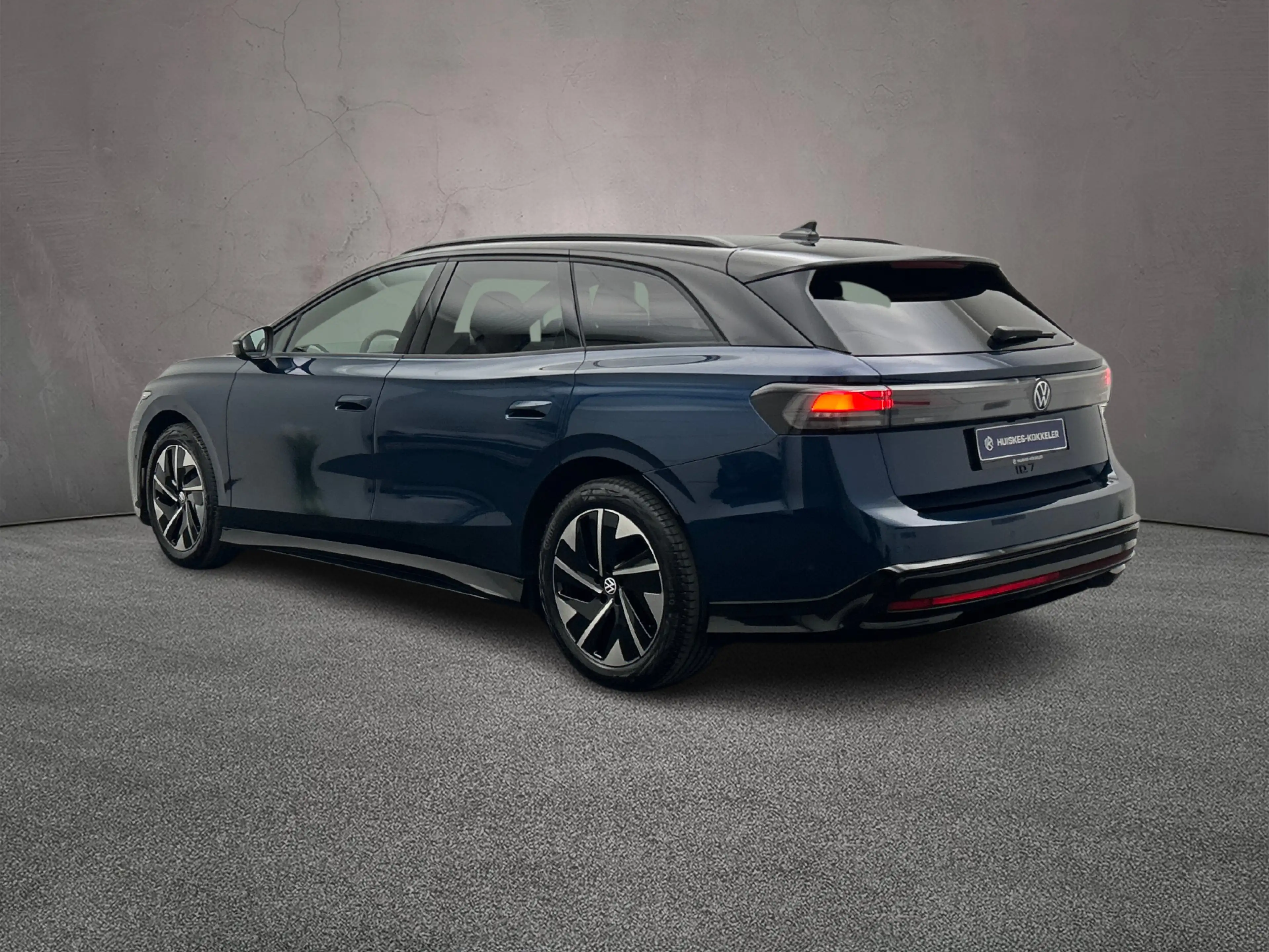 Volkswagen ID.7 Tourer Elektromotor 77 kWh 286pk Limited Edition — photo 3