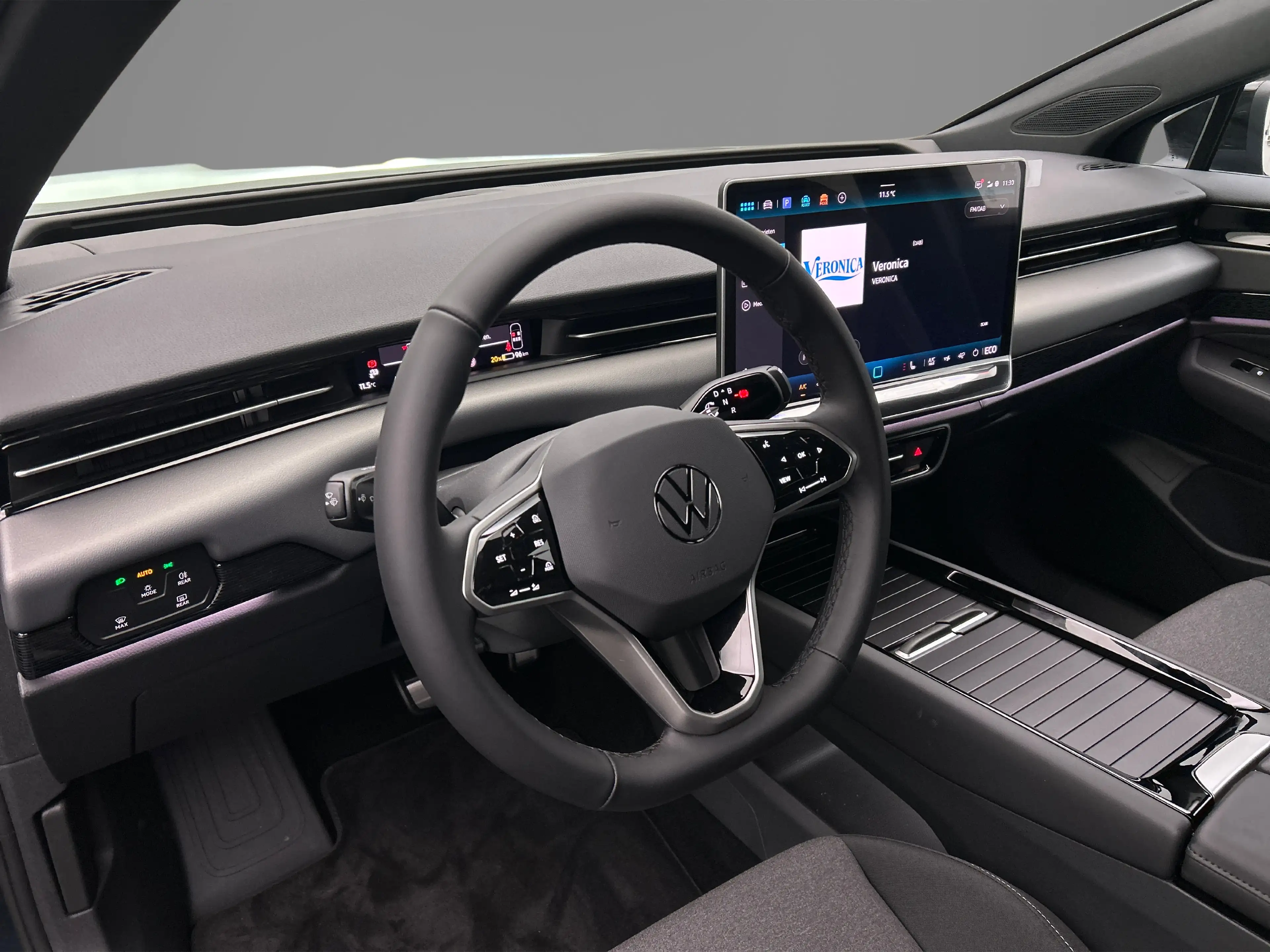 Volkswagen ID.7 Tourer Elektromotor 77 kWh 286pk Limited Edition — photo 4