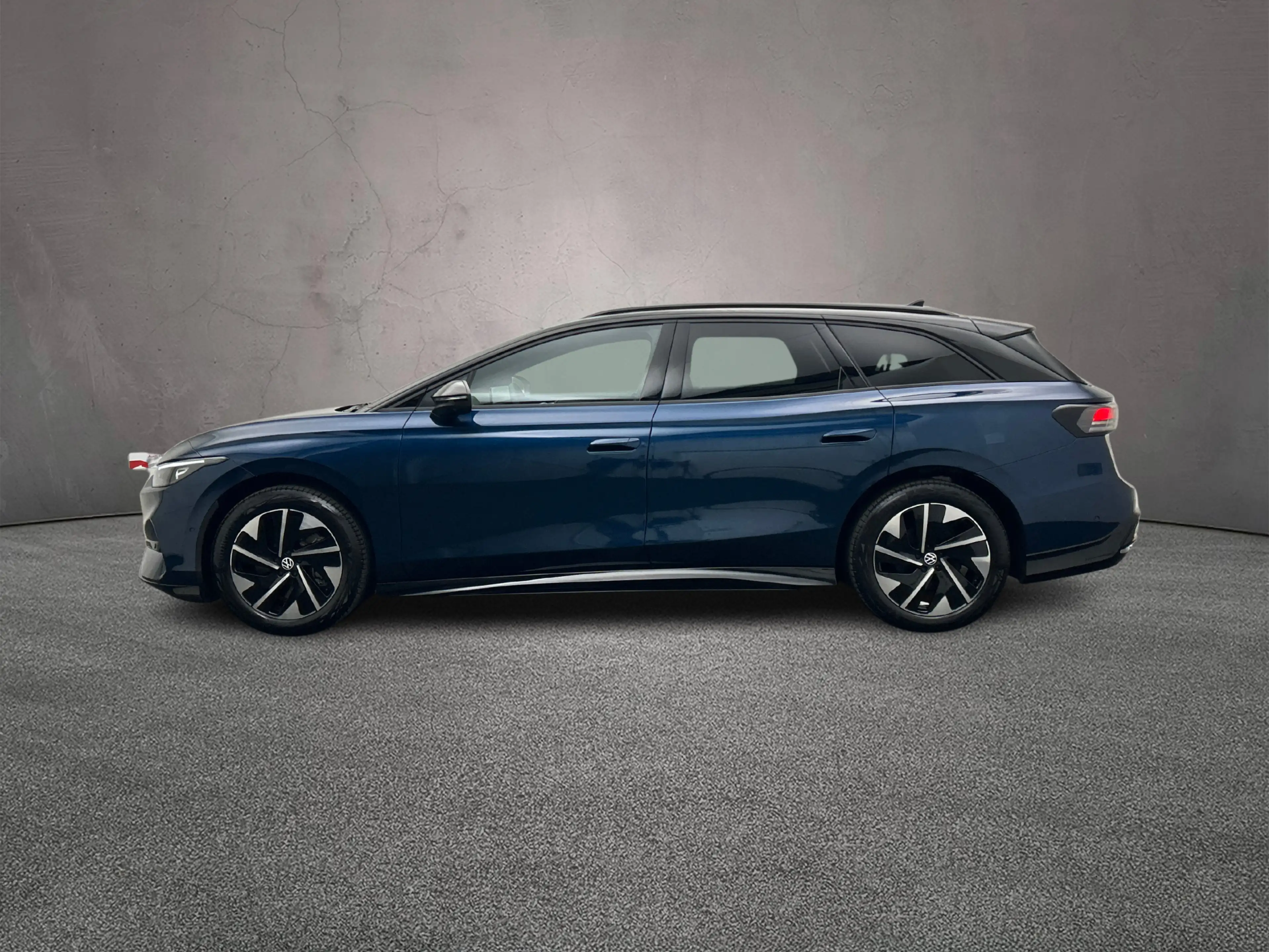 Volkswagen ID.7 Tourer Elektromotor 77 kWh 286pk Limited Edition — photo 2