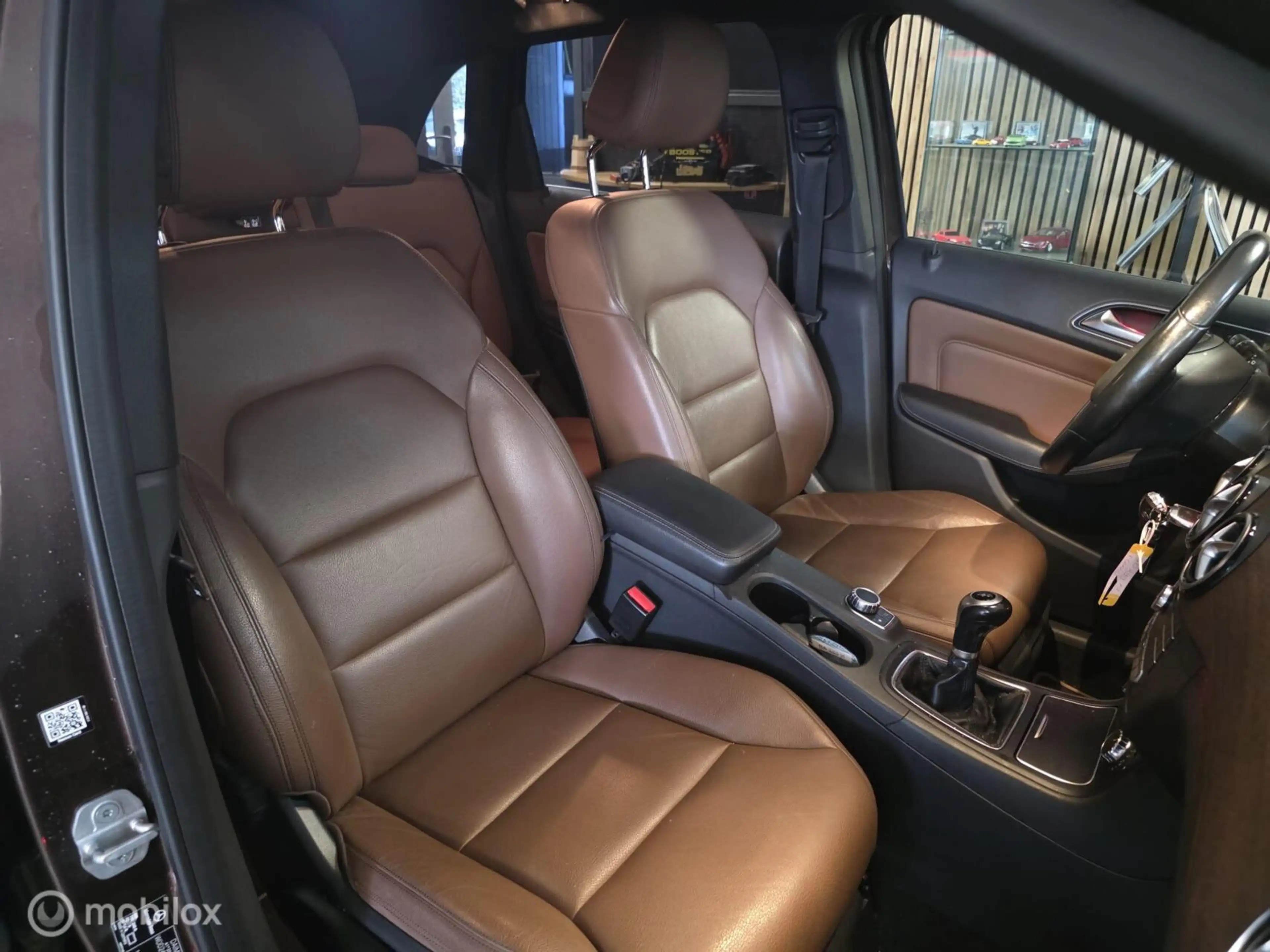 Mercedes-Benz B 180 Ambition Dealer Onderh. Incl.APK+Afl.beurt — photo 14
