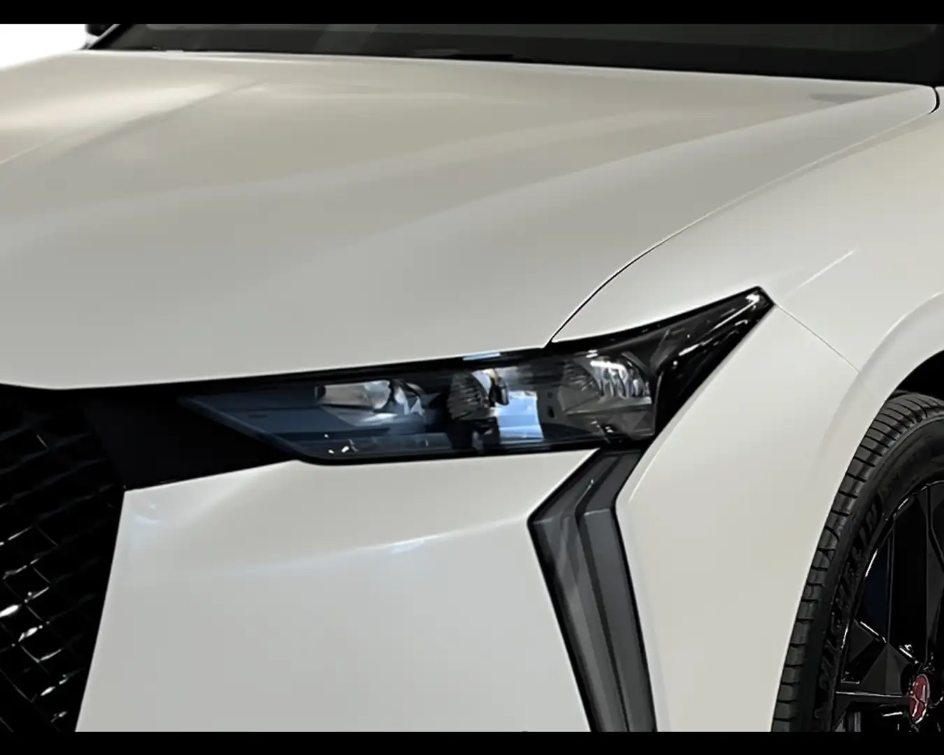 DS Automobiles DS 4 1.2 PureTech 130cv Performance Line Bianco - 2