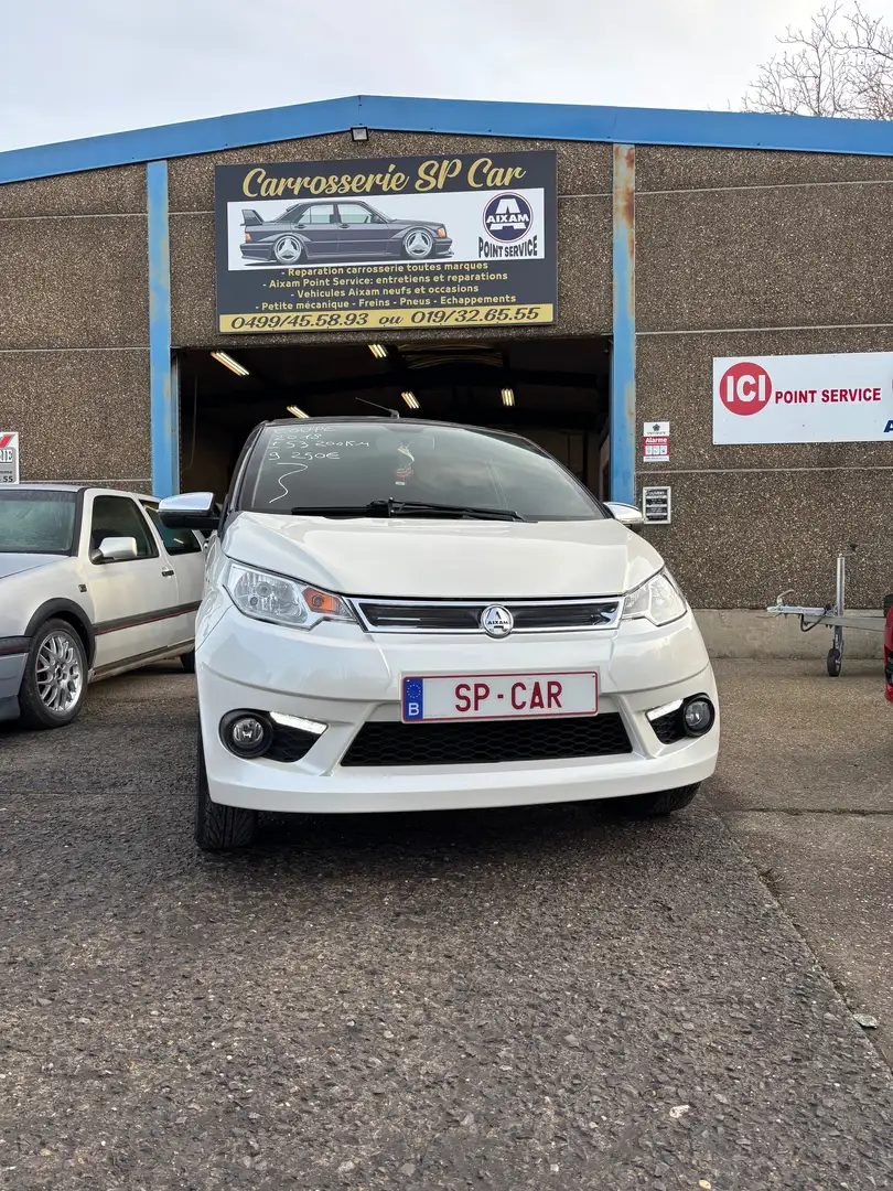 Aixam Coupe Blanc - 1