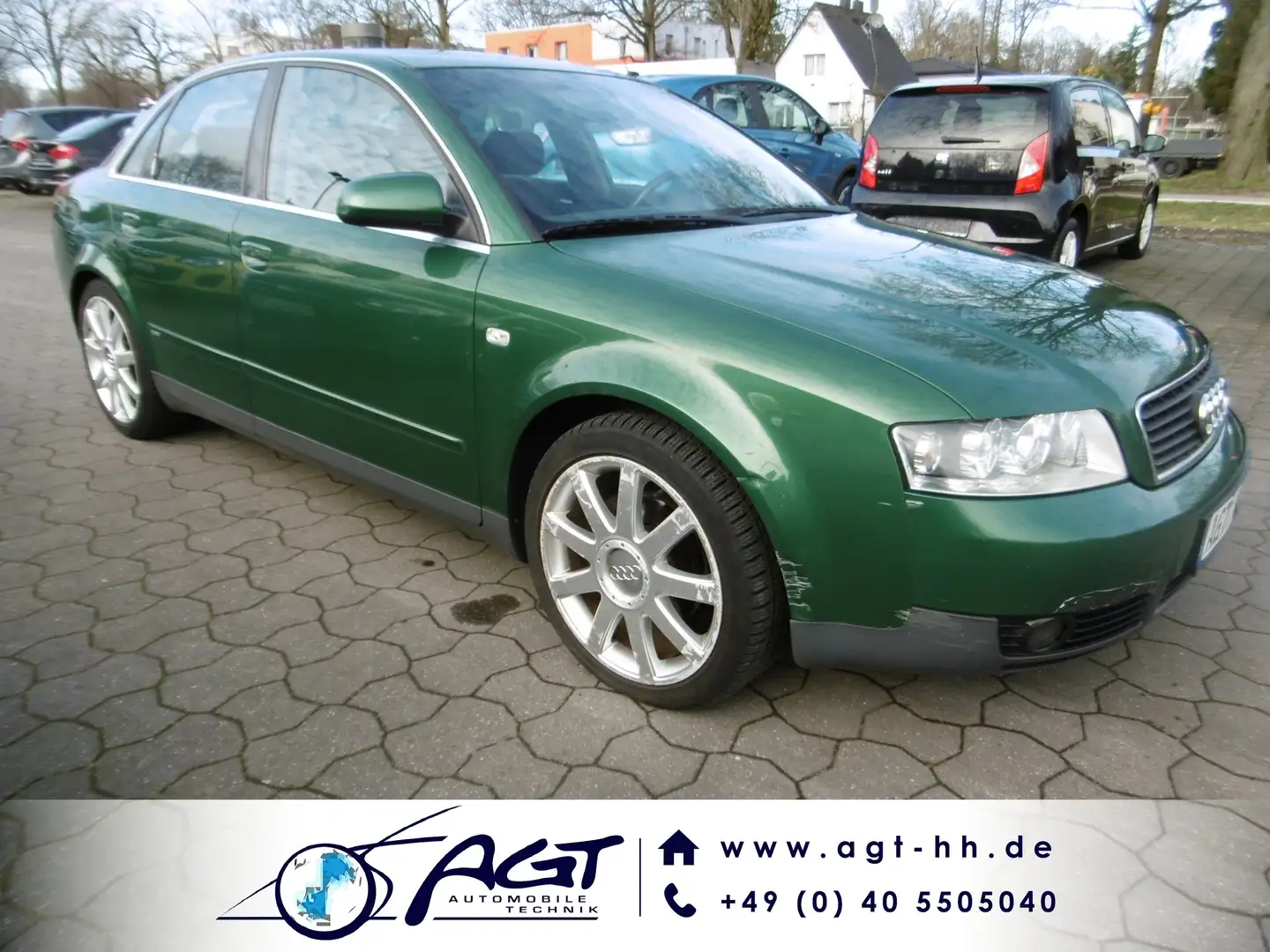 Audi A4 2.0 Automatik Klimaaut.,Sitzheizung 18 LM Grün - 1