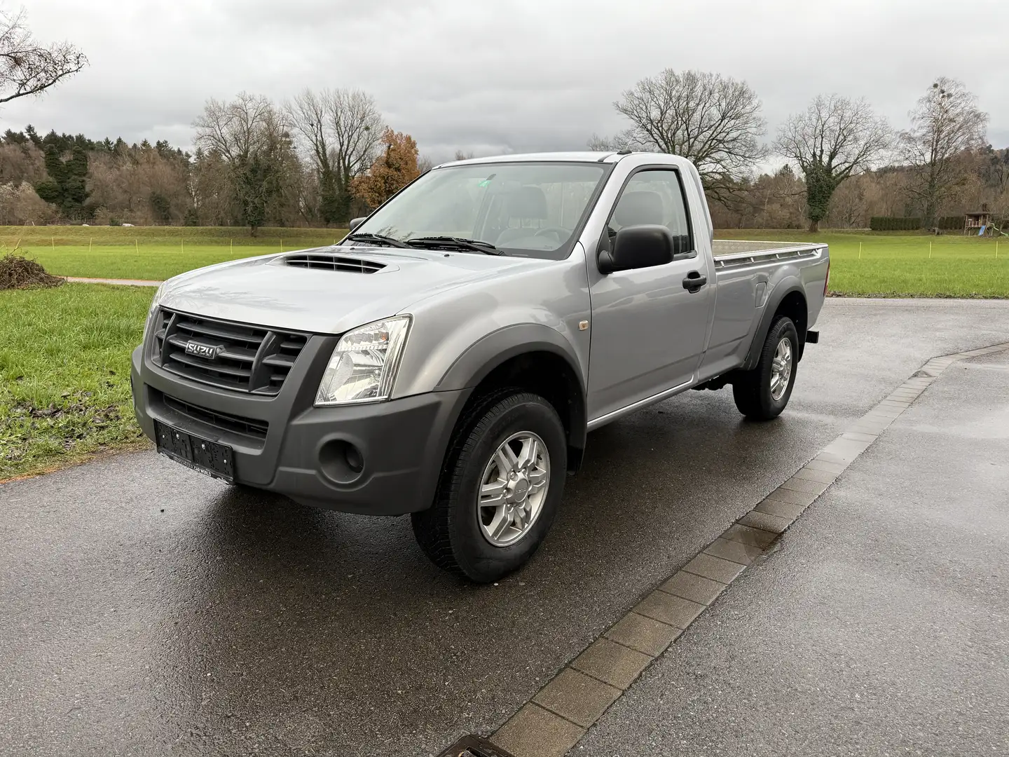 Isuzu D-Max - 1