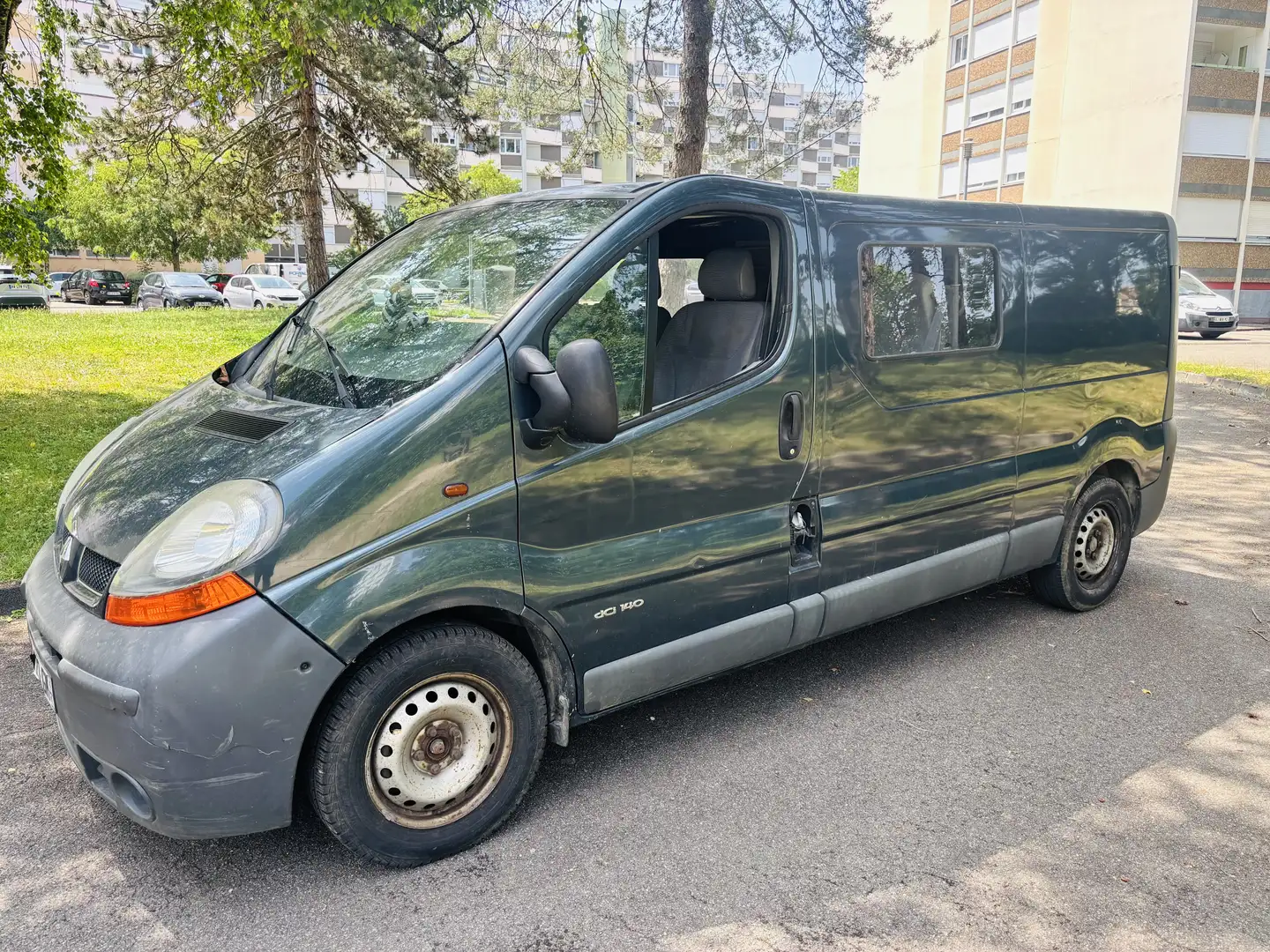 Renault Trafic L2H1 1200 2.5 dCi 140 - 1