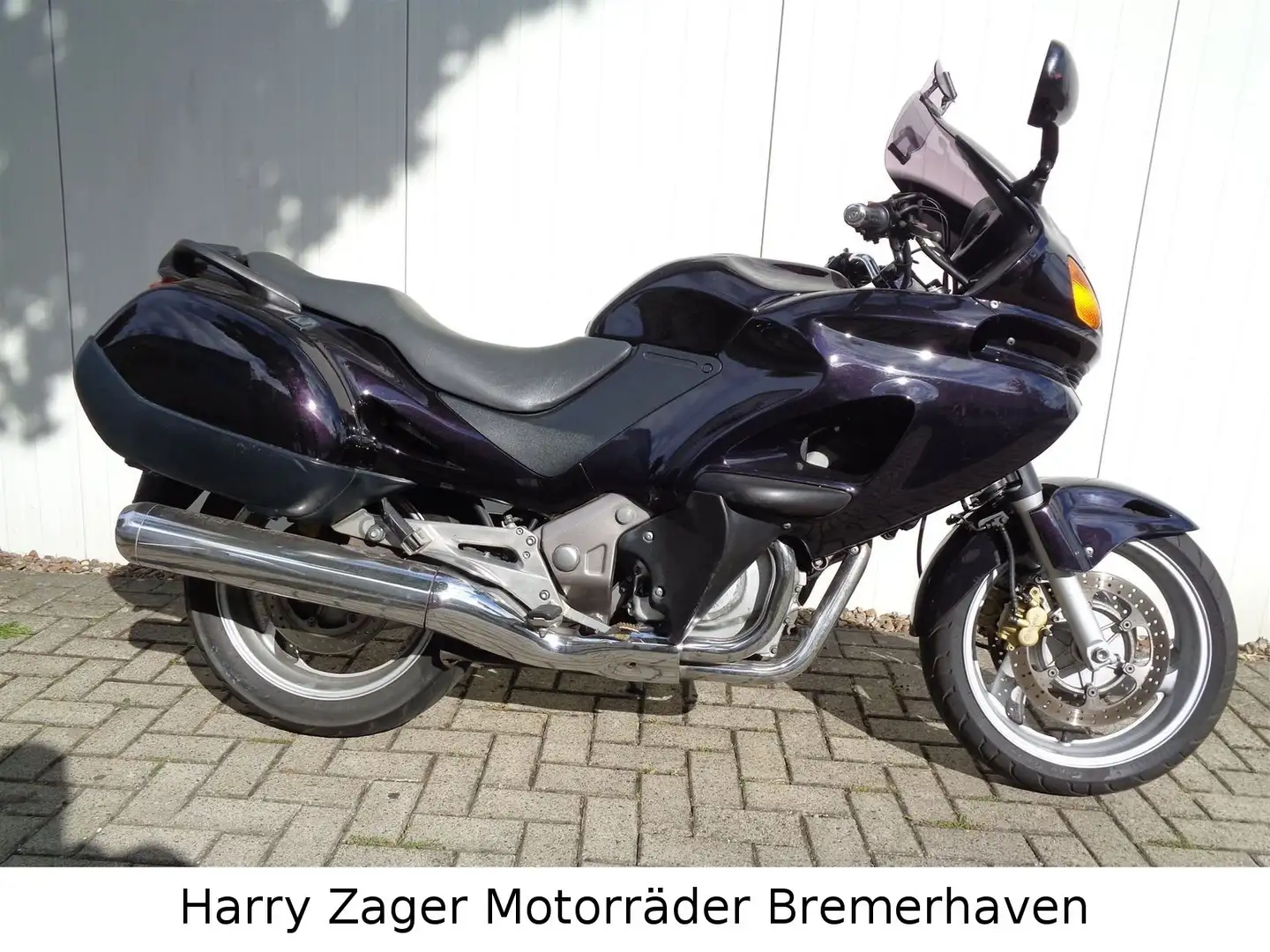 Honda NT 650 V Deauville Negro - 1