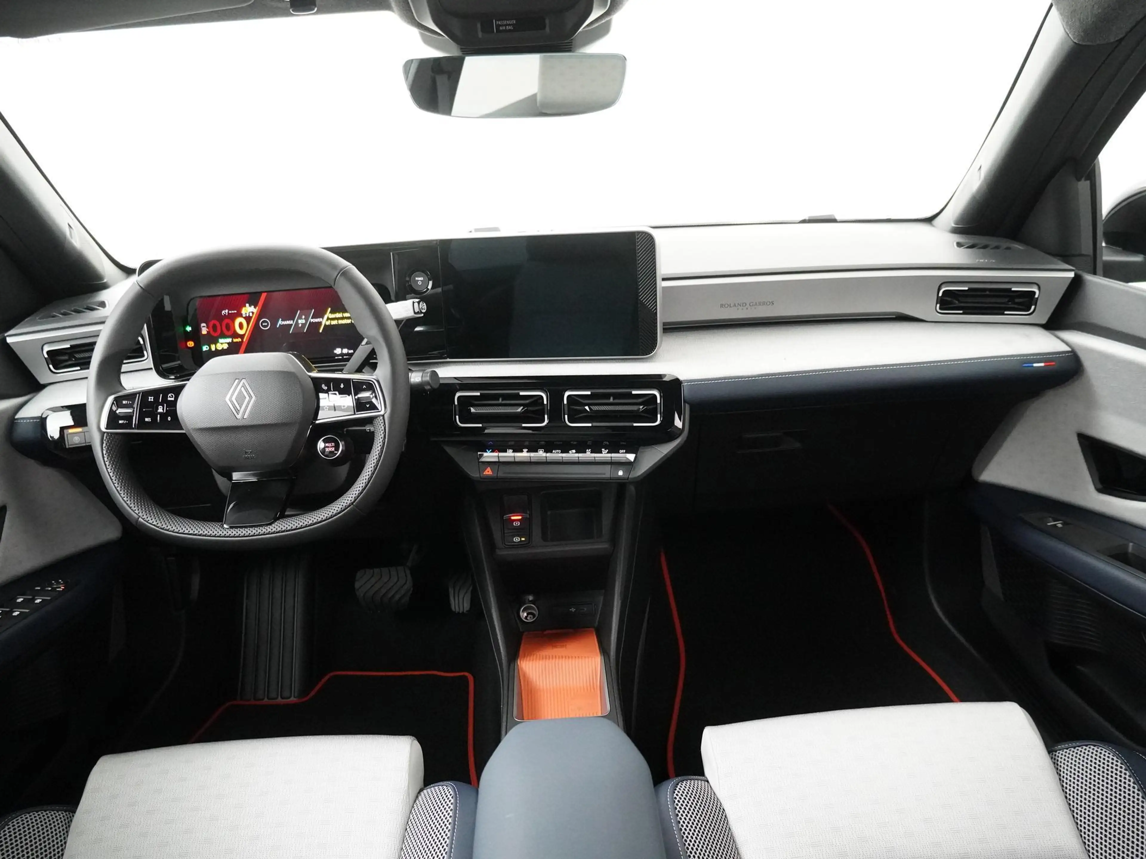 Renault R 5 comfort range Roland-Garros 52 kWh | Harman Kardon — photo 9