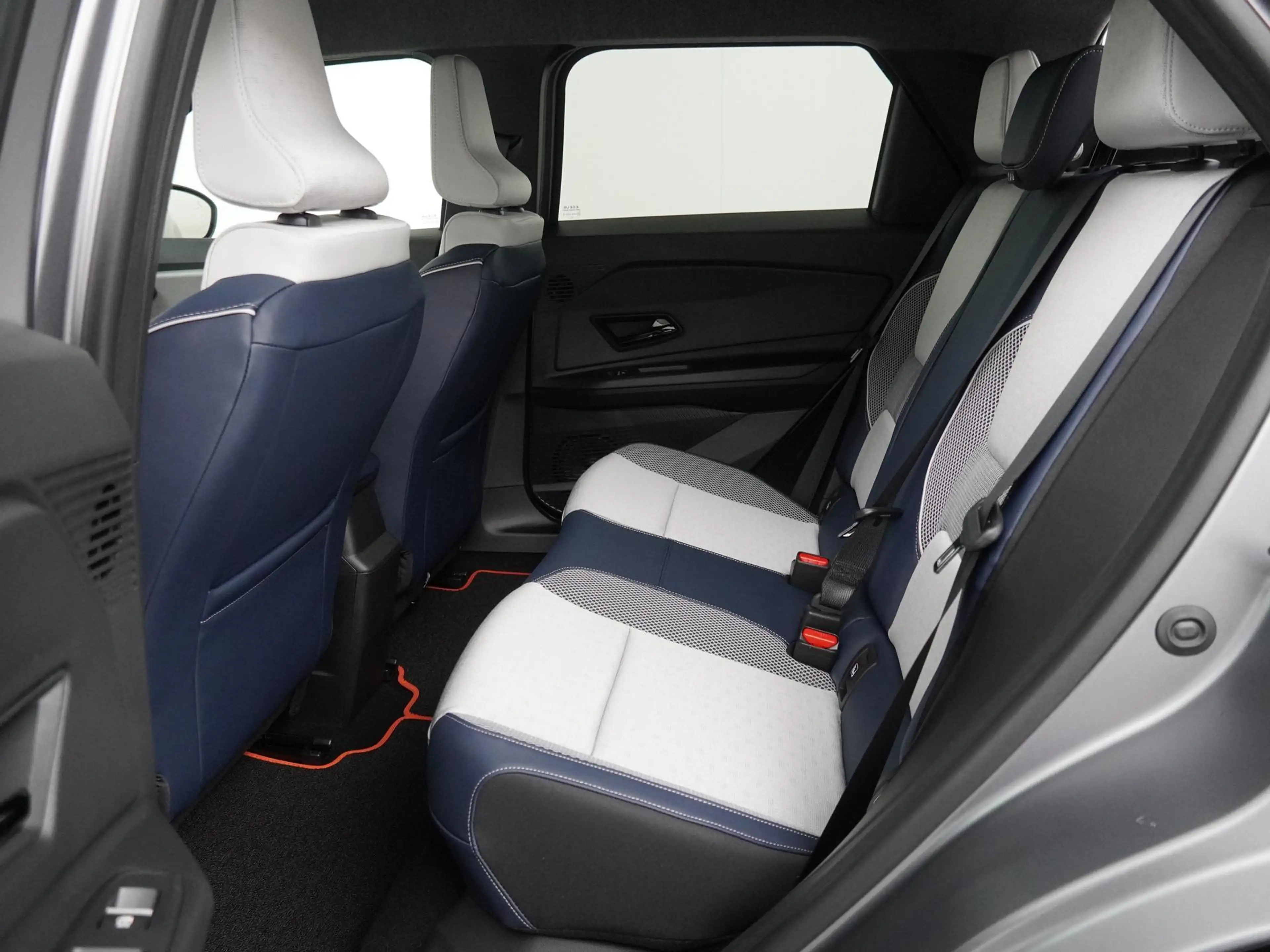Renault R 5 comfort range Roland-Garros 52 kWh | Harman Kardon — photo 14