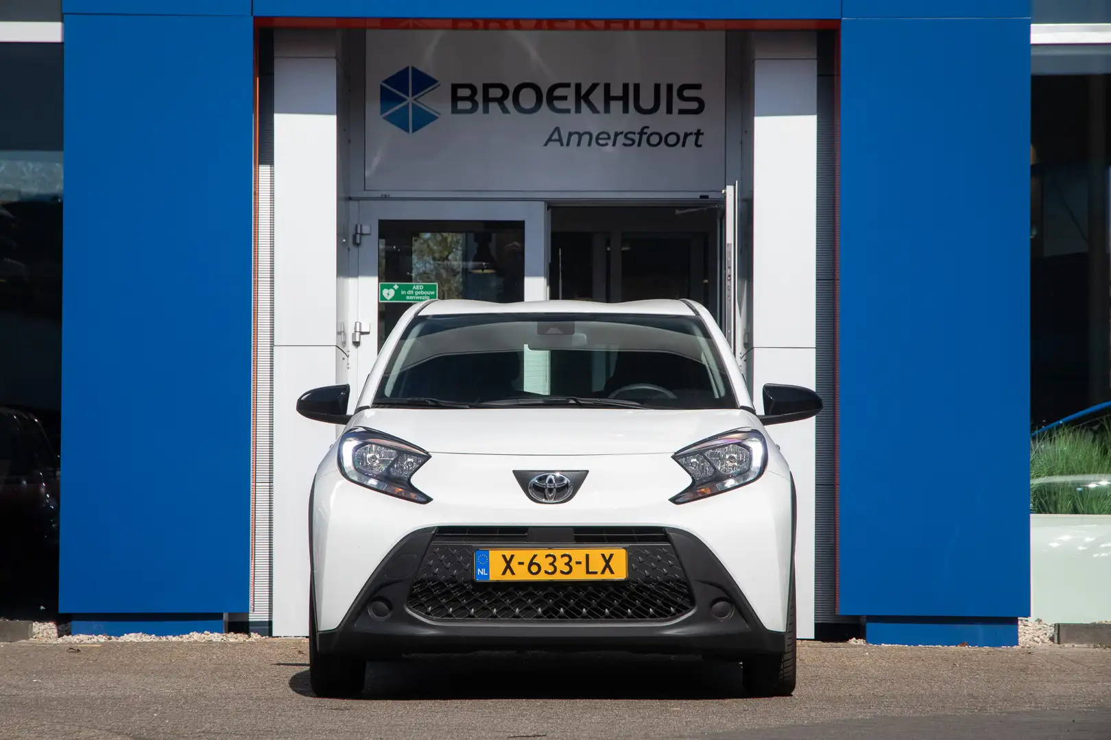 Toyota Aygo X 1.0 VVT-i MT Play| Camera | Apple Carplay/Android Wit - 2
