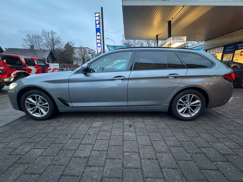 BMW 520 d Aut. Touring Virtual*HUD*AHK*ACC*LED* — photo 4