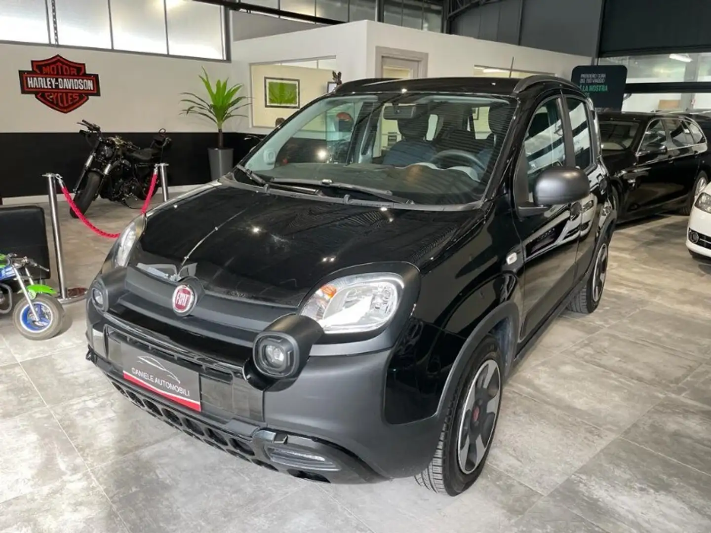Fiat Panda Panda Cross 1.0 FireFly S&S Hybrid Nero - 1
