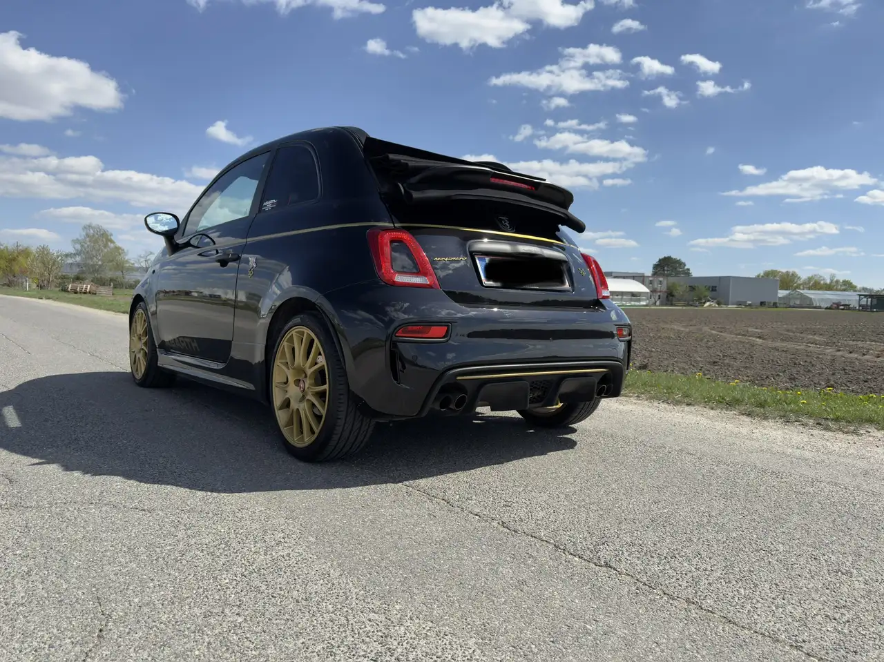 Abarth 595 Competizione 2021