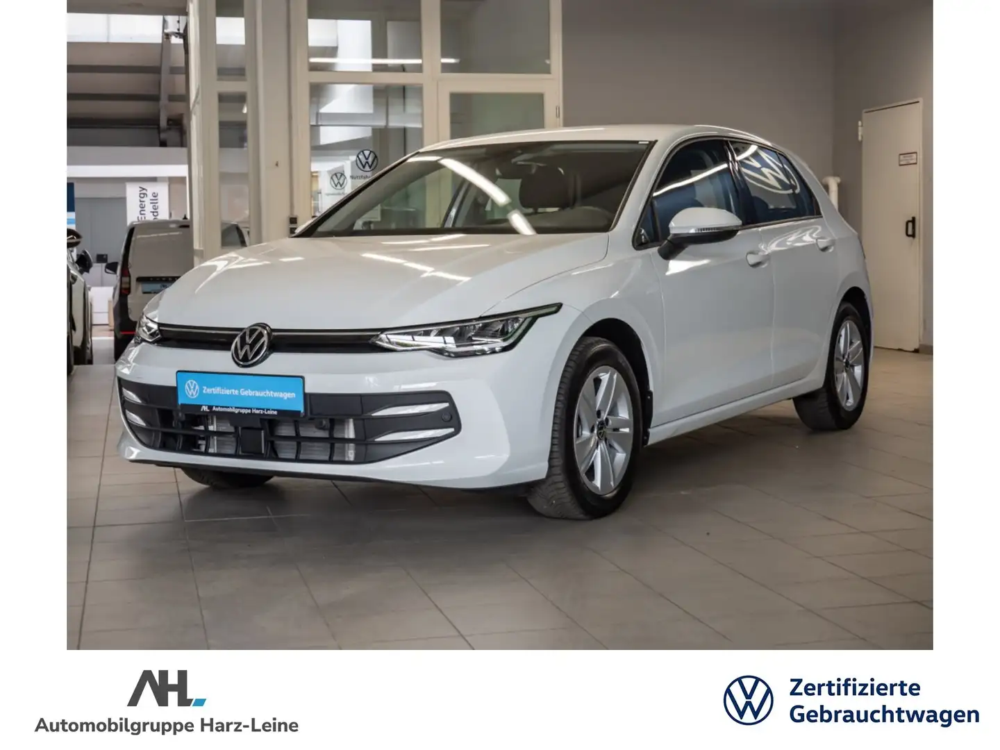 Volkswagen Golf VIII LIFE TSI+ALU 16''+ACC+LED+SITZHEIZUNG+APP CON Blanco - 1