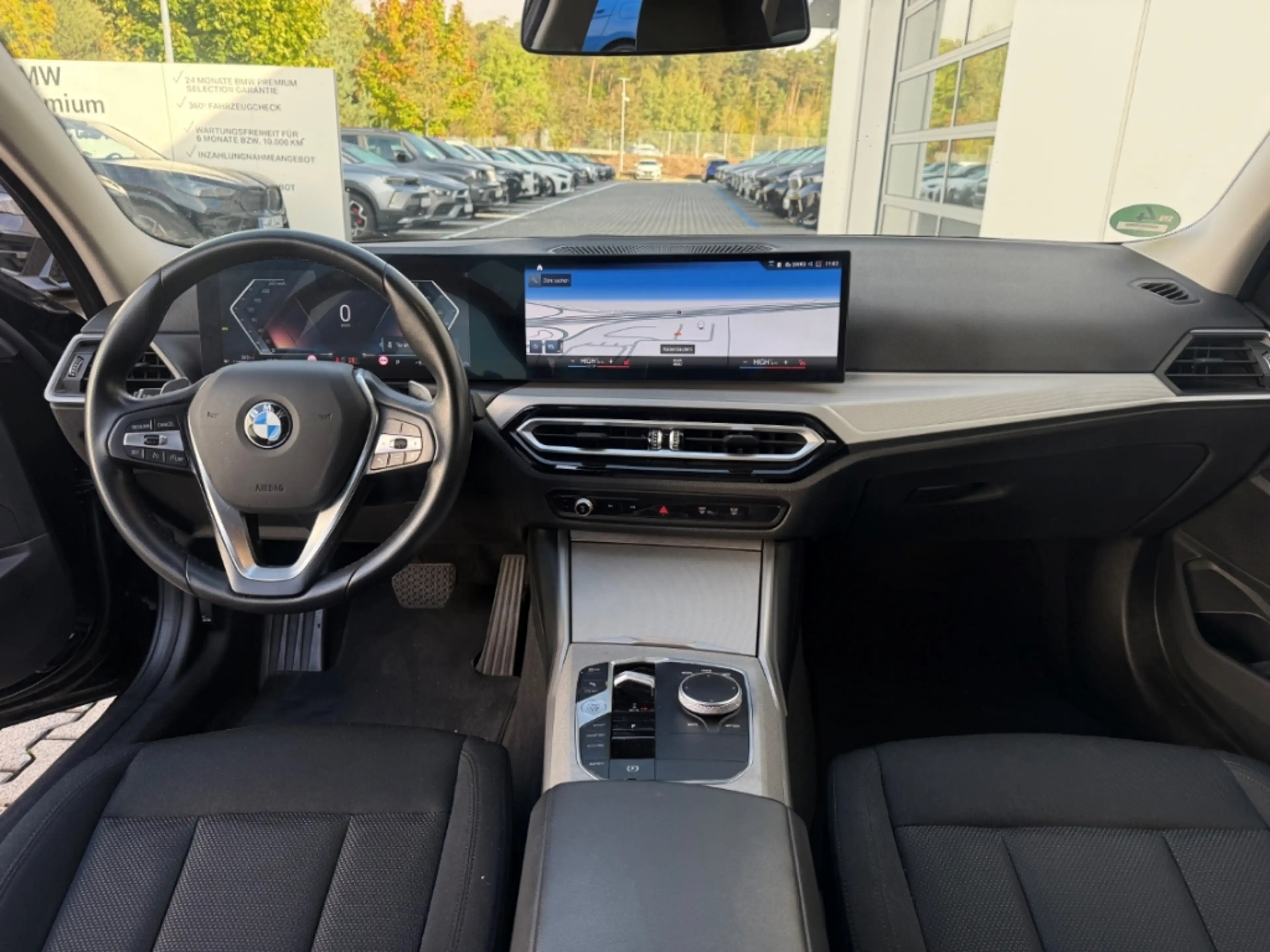 BMW 320 iA Touring AHK-klappbar AHK Panorama Navi Digitale — photo 7