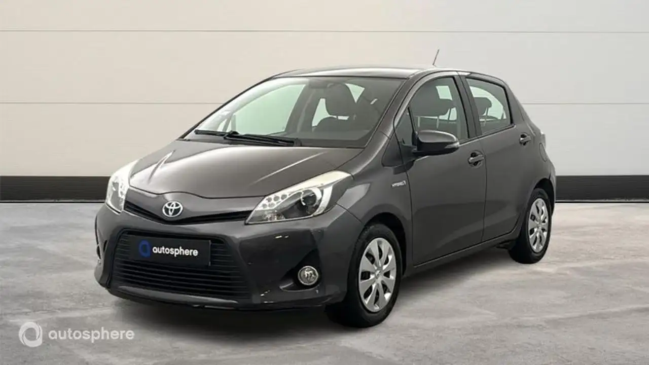 Toyota Yaris HSD 100h Dynamic 5p