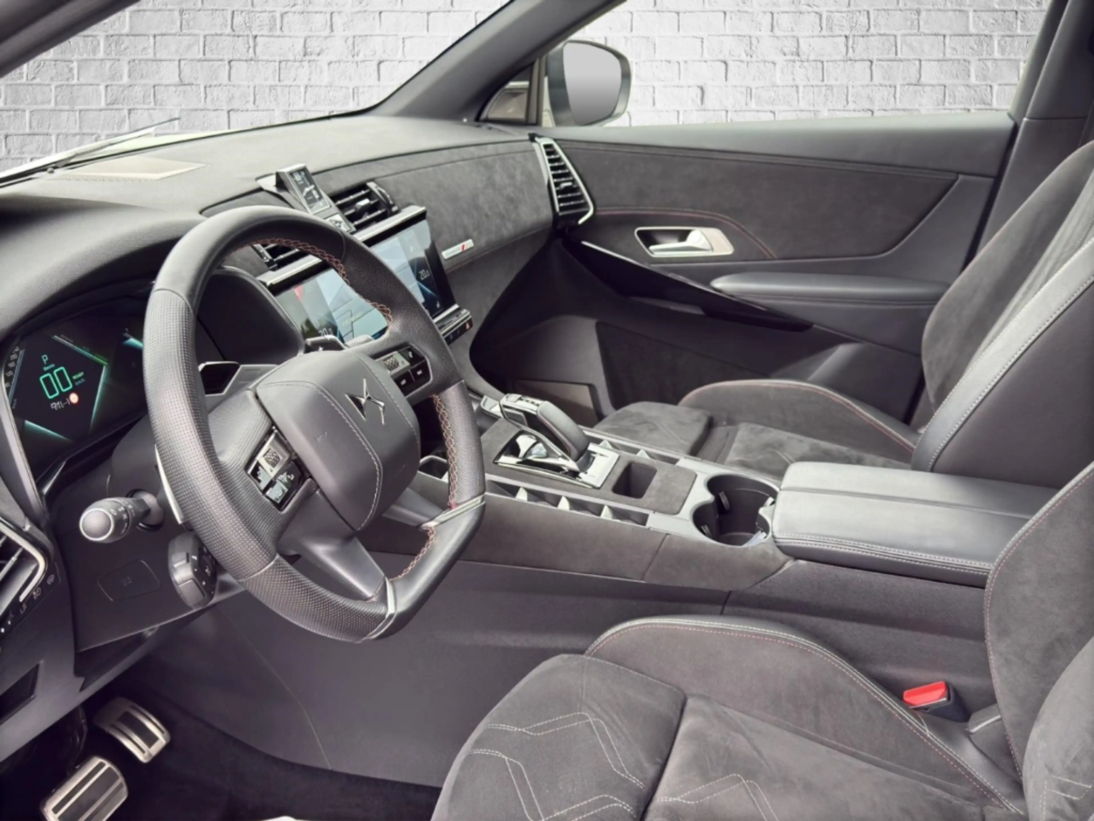 DS Automobiles DS 7 E-Tense  Performance Line +  E-TENSE 225 1.6 — photo 12
