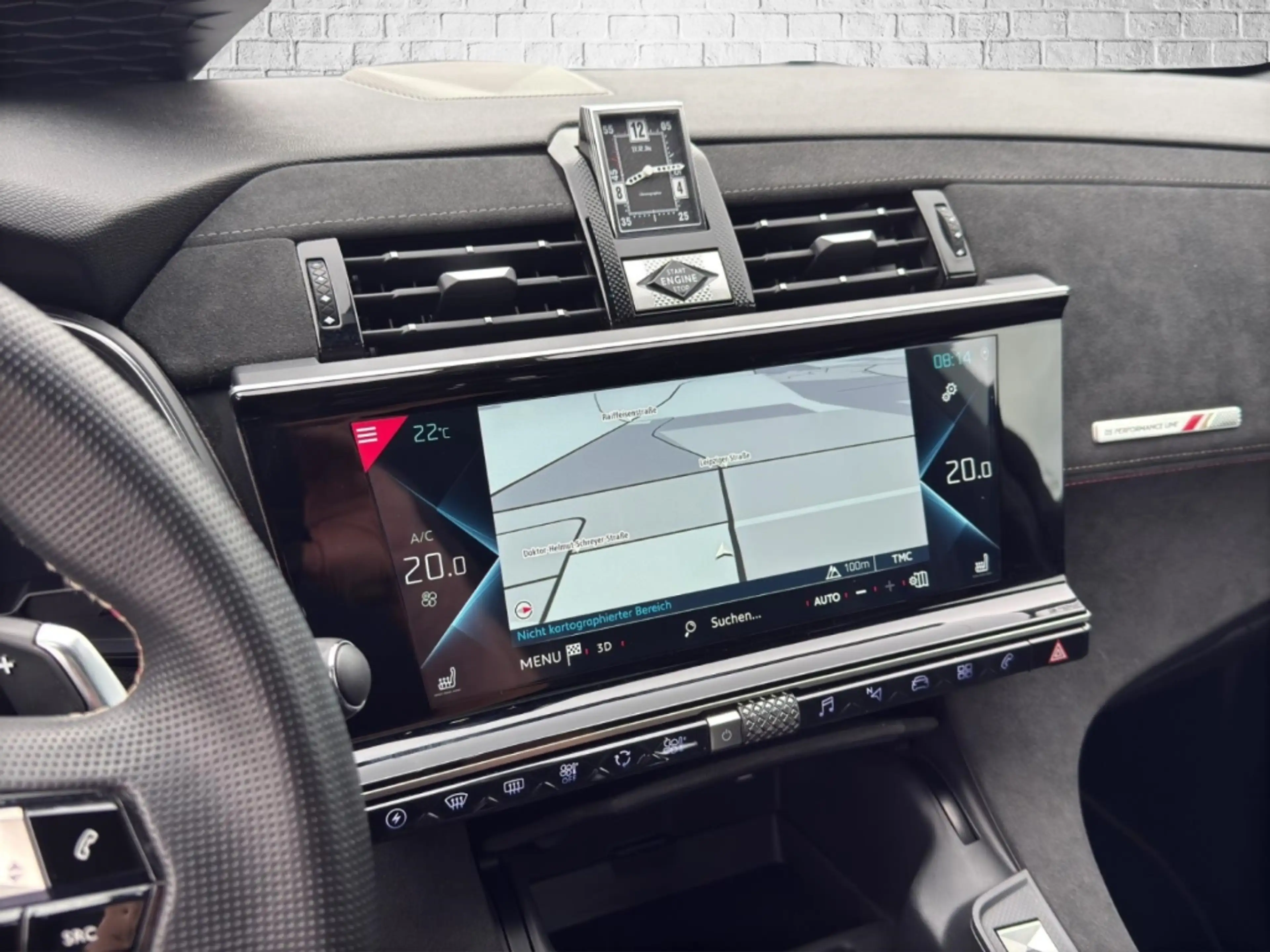 DS Automobiles DS 7 E-Tense  Performance Line +  E-TENSE 225 1.6 — photo 16