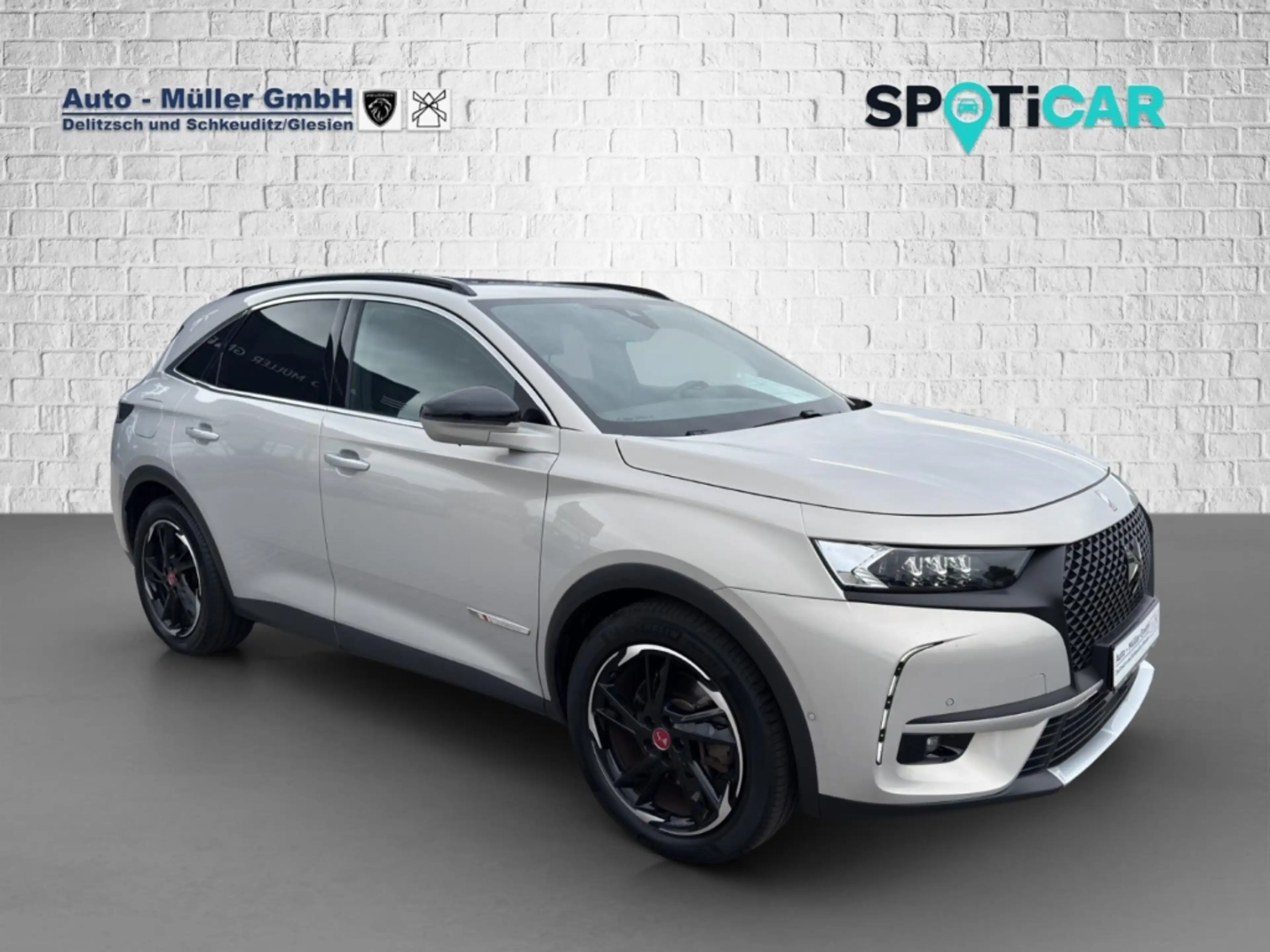 DS Automobiles DS 7 E-Tense  Performance Line +  E-TENSE 225 1.6 — photo 3