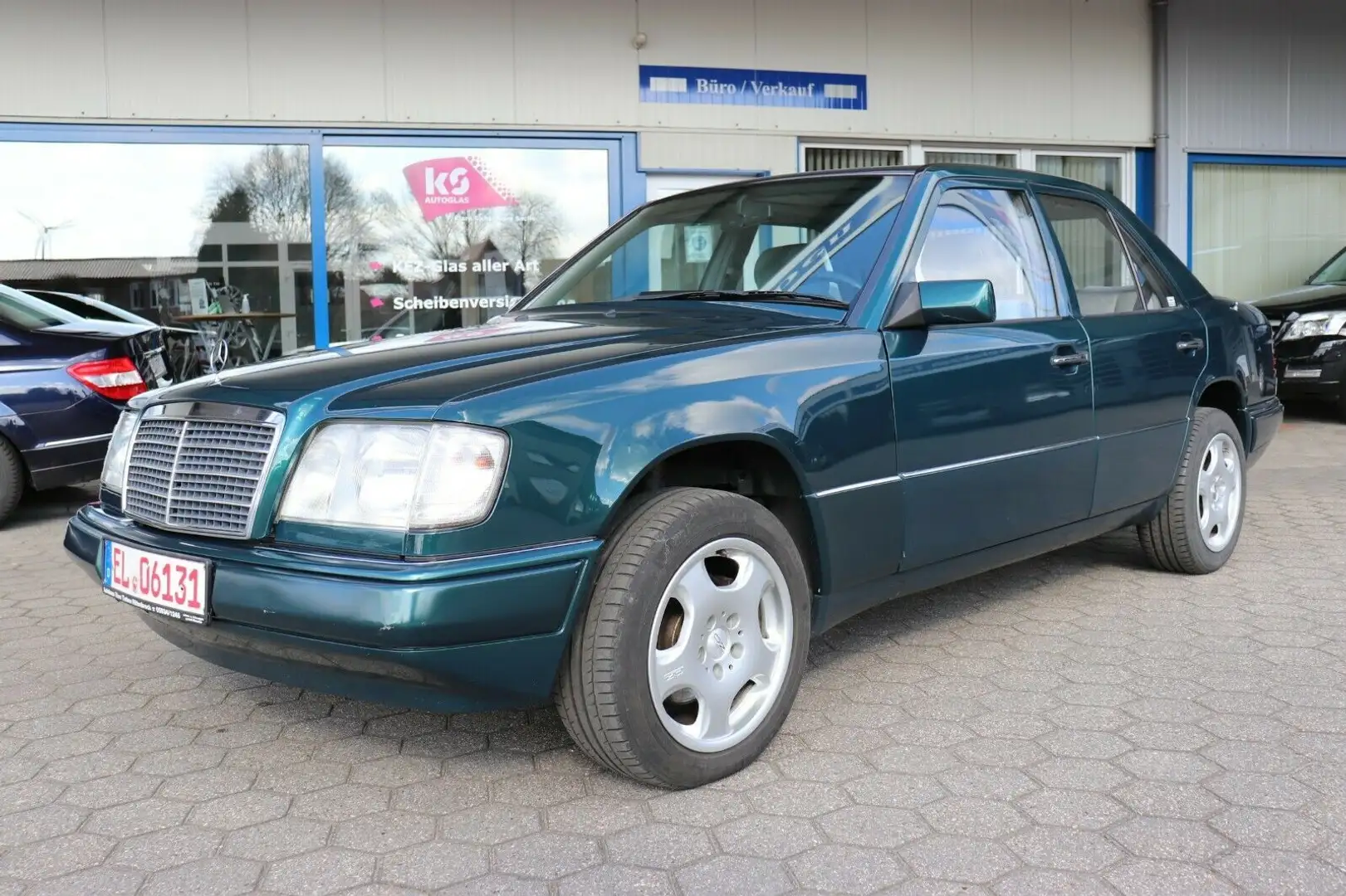 Mercedes-Benz E 250 D SD SHz AHK Zelená - 1