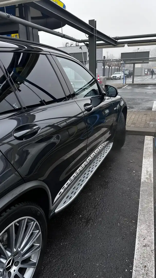 Mercedes-Benz GLC 43 AMG 4Matic 9G-TRONIC - 2
