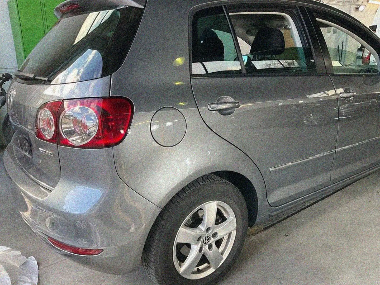 Volkswagen Golf Plus Golf Plus Rabbit 2012 BMT 1,2 TSI Rabbit 2012 Grau - 2