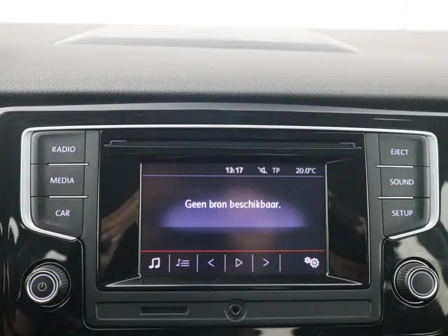 Volkswagen Golf Sportsvan view 21
