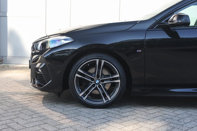 BMW 218 2 Serie Gran Coupé 218i Executive M Sport Automaat — photo 4