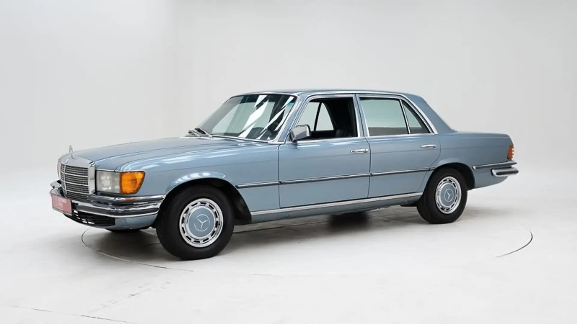 Mercedes-Benz 280 SE '73 CH03619 Blau - 1