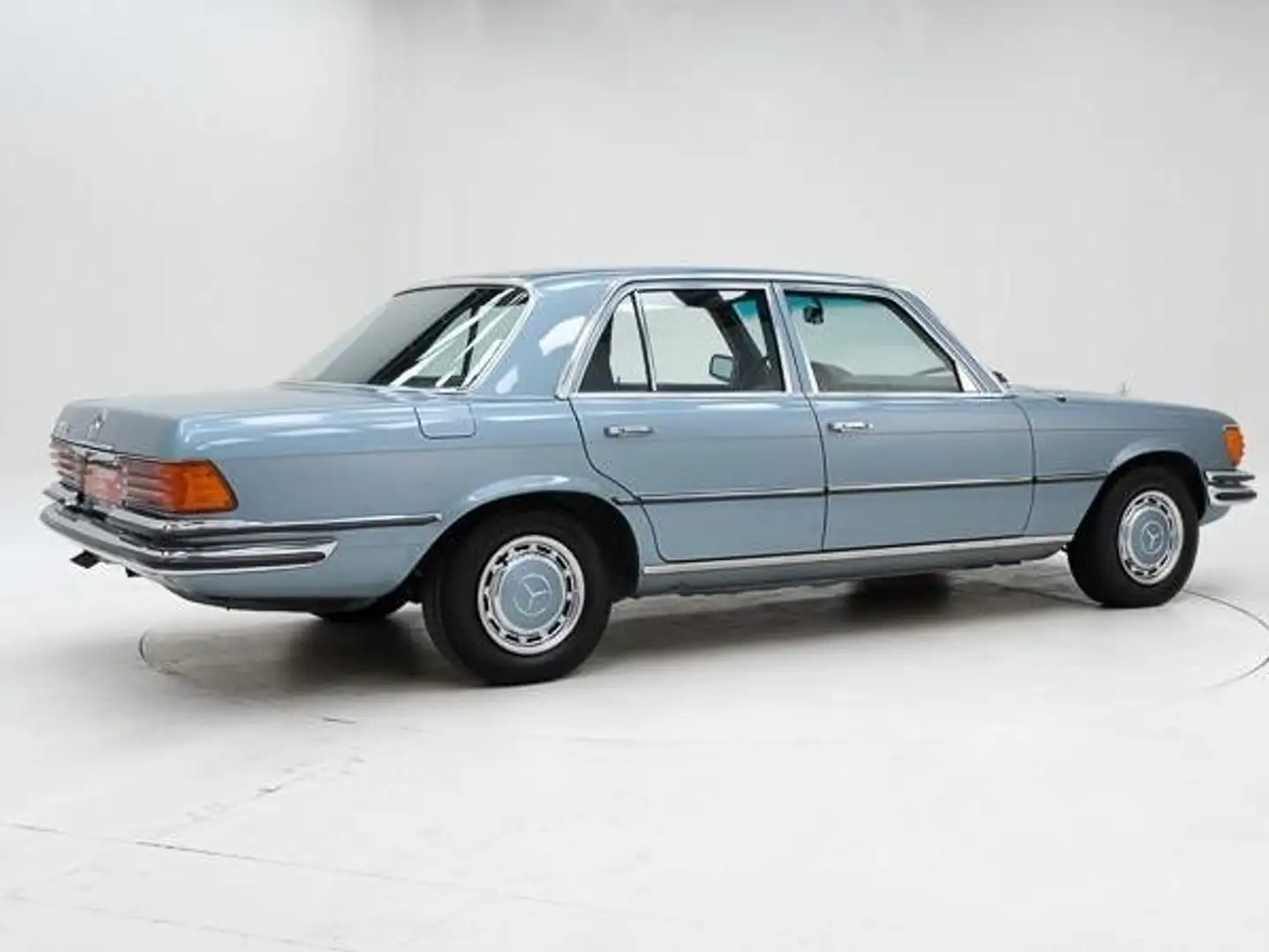 Mercedes-Benz 280 SE '73 CH03619 Blau - 2