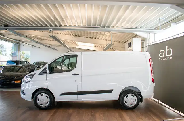 Ford Transit Custom view 6