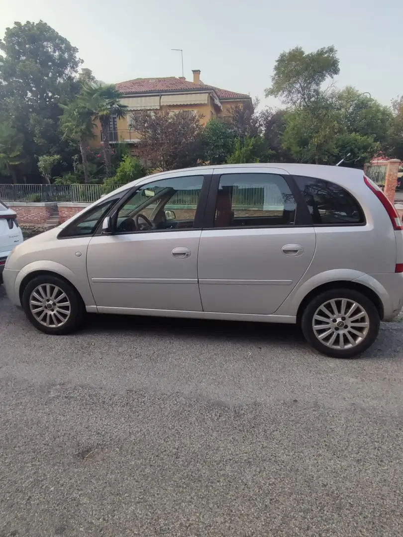 Opel Meriva 1.7 dti 16v Cosmo - 1
