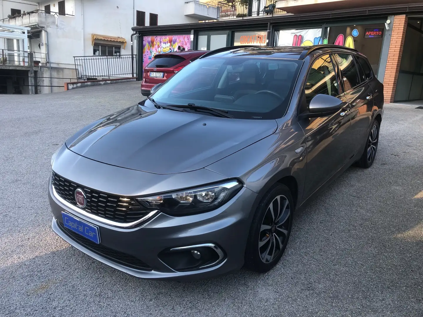 Fiat Tipo SW 1.6 mjt Lounge s Grau - 2