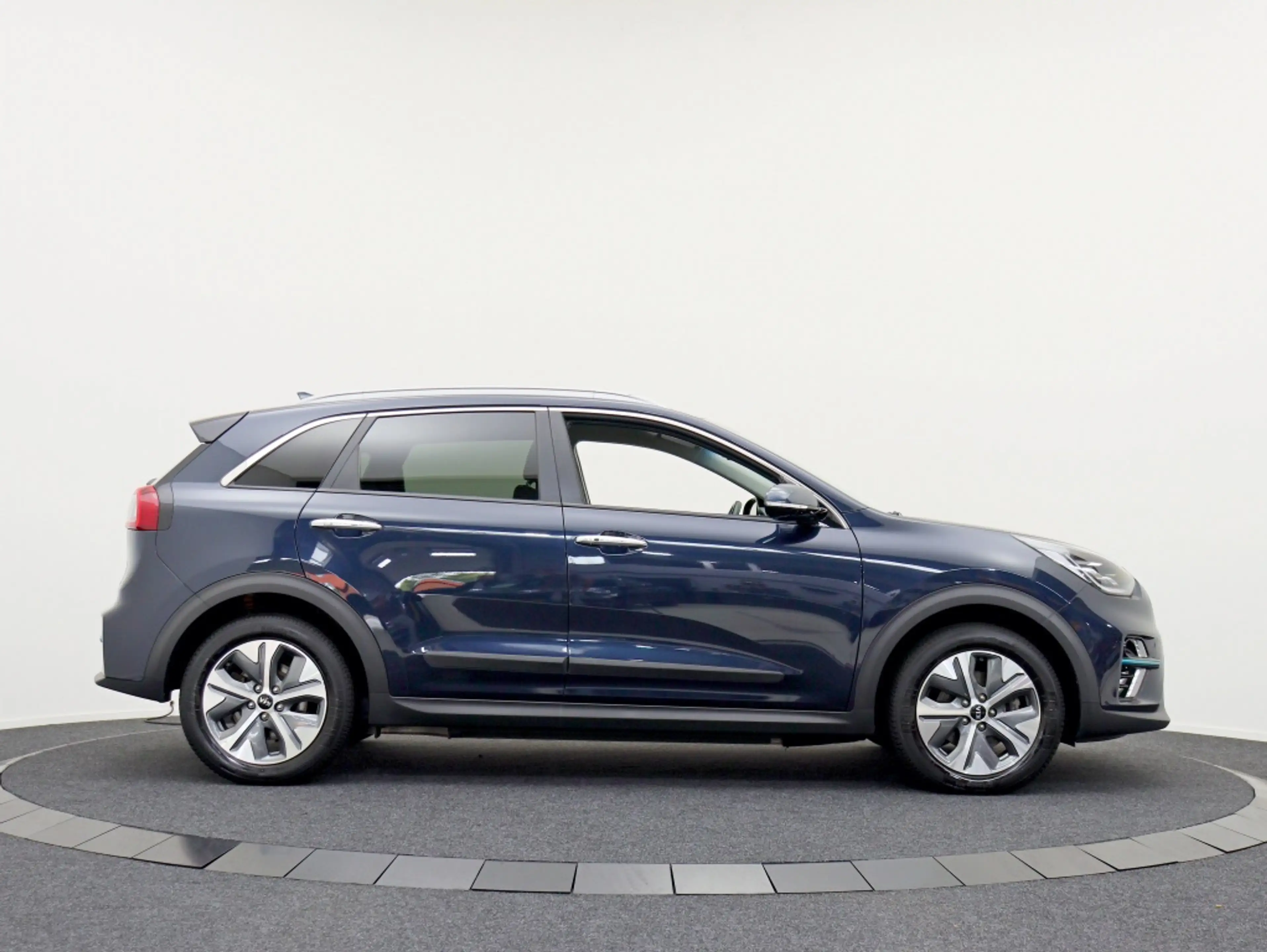 Kia e-Niro ExecutiveLine 64 kWh | SOH 93.8% / 494km! | Leder — photo 12