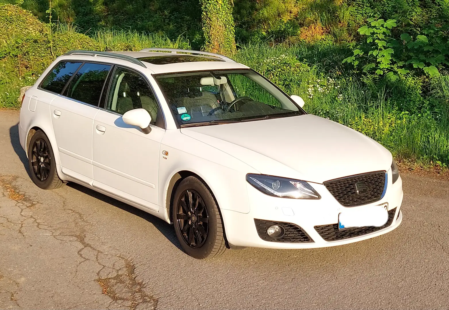 SEAT Exeo Exeo ST 2.0 TDI CR Sport Weiß - 1