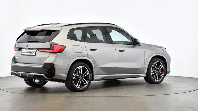 BMW iX1 xDrive30 Ansicht 15