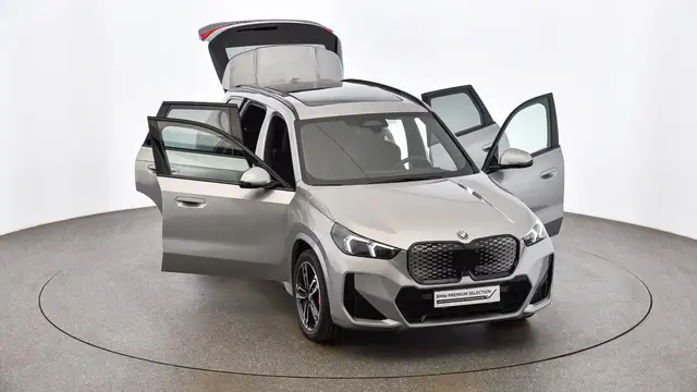 BMW iX1 xDrive30 Ansicht 26
