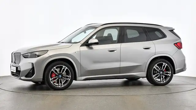 BMW iX1 xDrive30 Ansicht 7