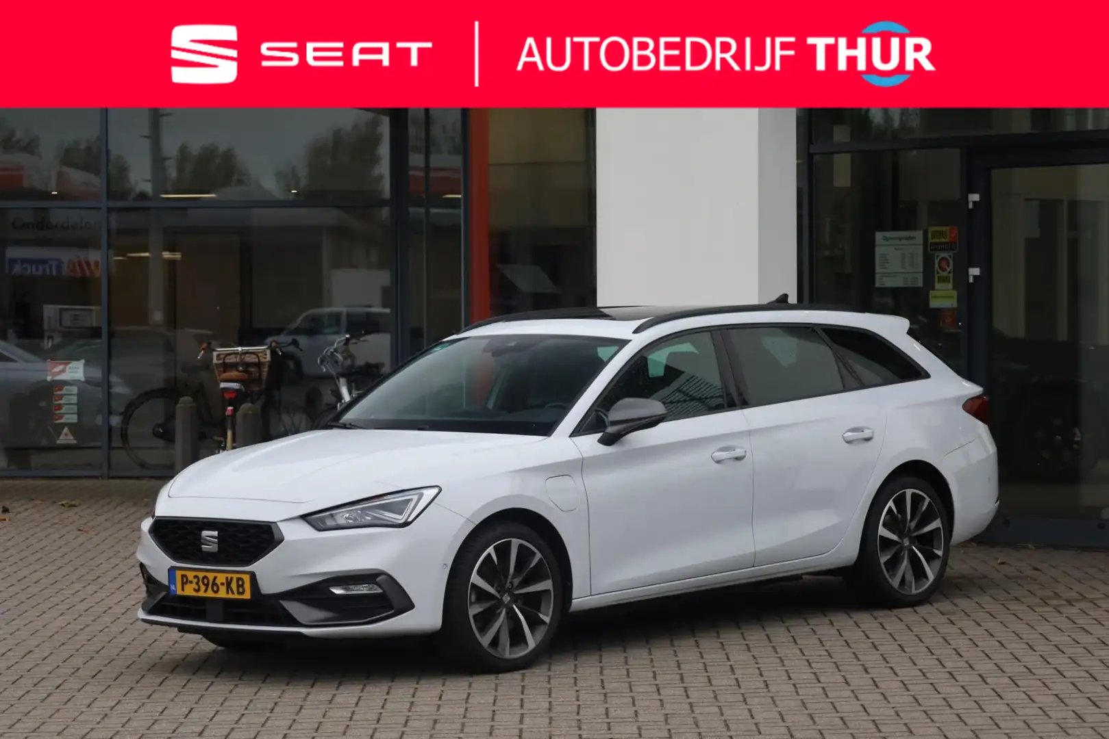 SEAT Leon e-Hybrid Sportstourer 1.4 TSI eHybrid PHEV FR PL €613 p/m* Blanc - 1