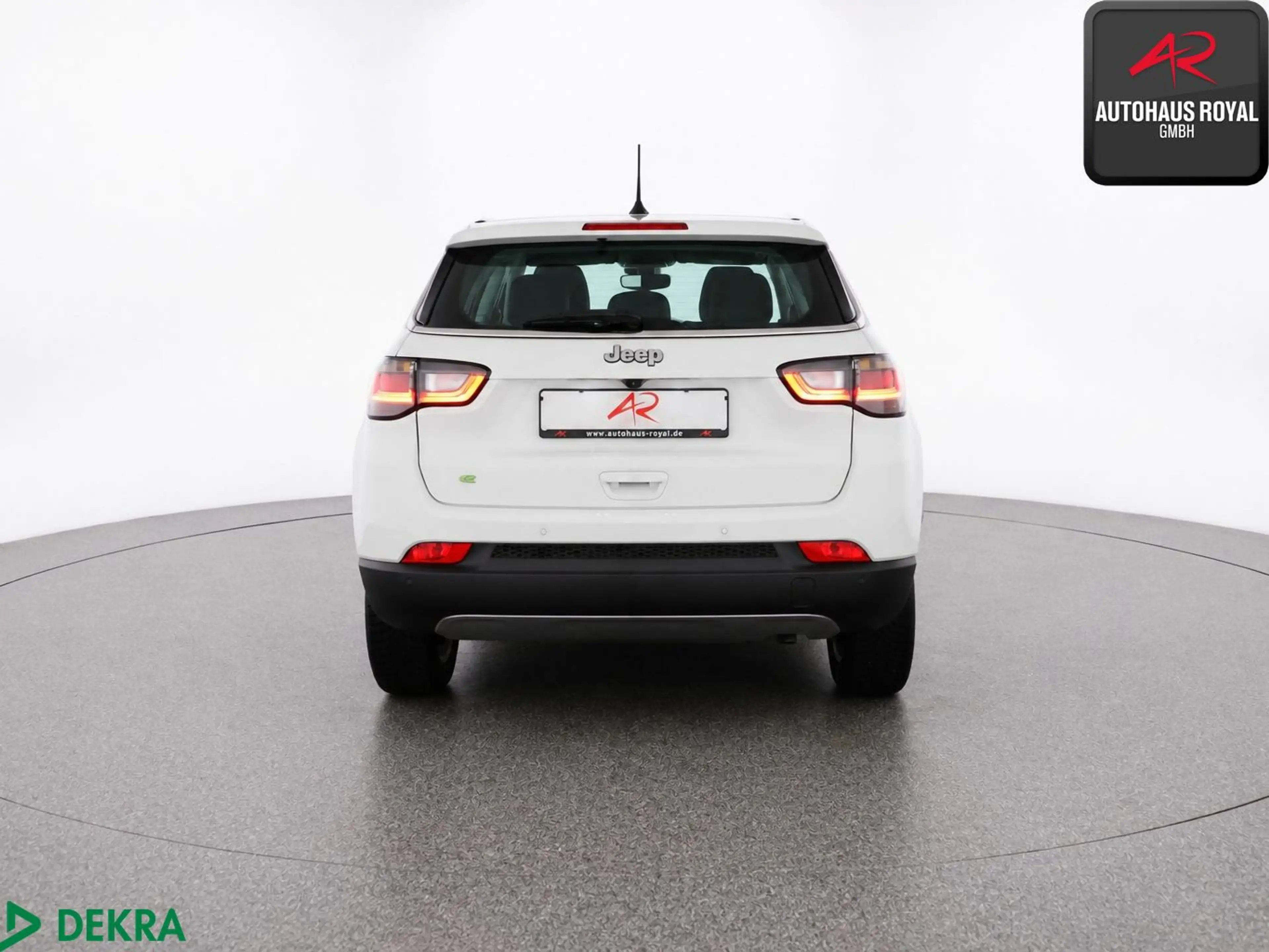 Jeep Compass 1.5 GSE e-Hybrid ALTITUDE 360GRAD,ACC,SH — photo 4