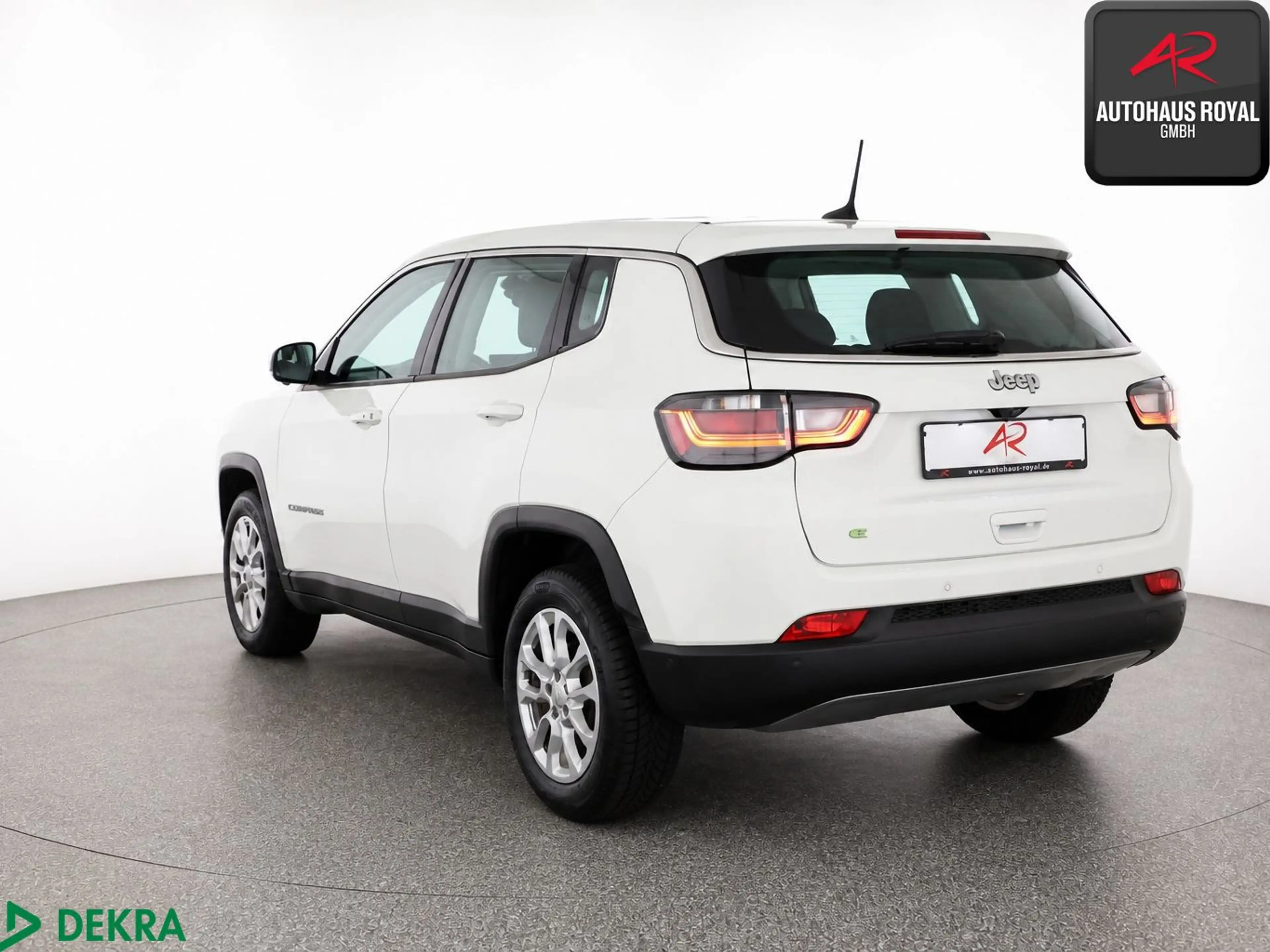 Jeep Compass 1.5 GSE e-Hybrid ALTITUDE 360GRAD,ACC,SH — photo 3