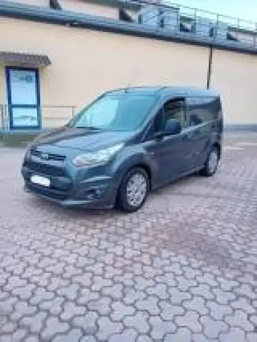 Ford Transit Connect view 3