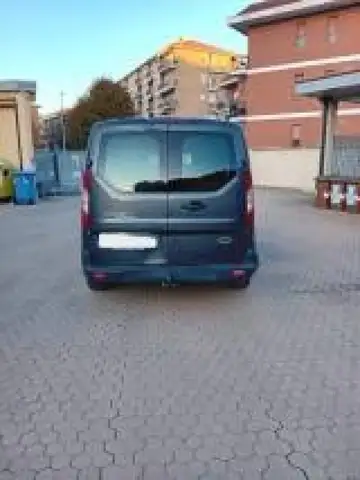 Ford Transit Connect view 15