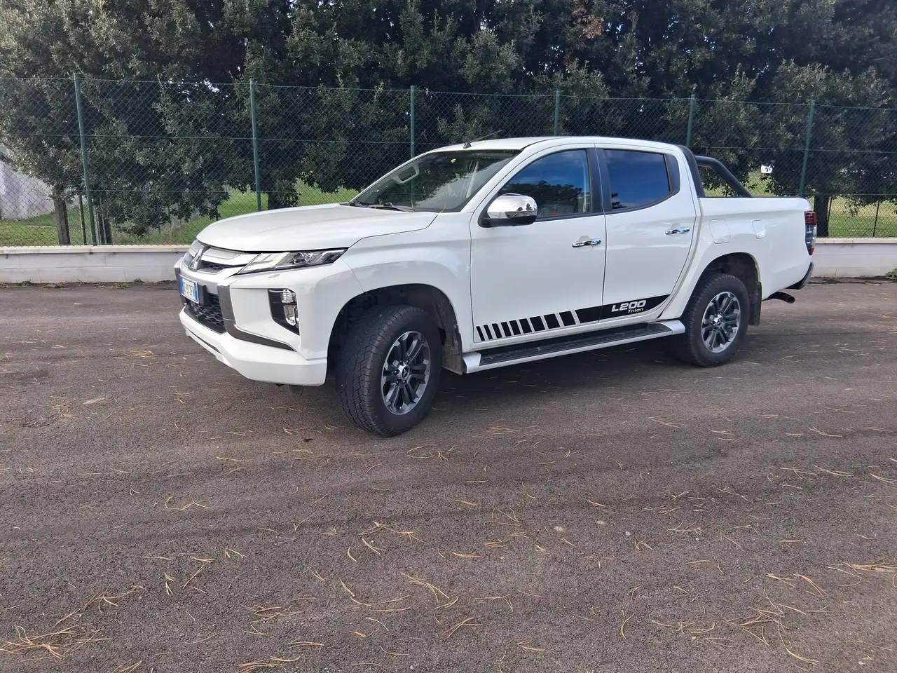 Mitsubishi L200